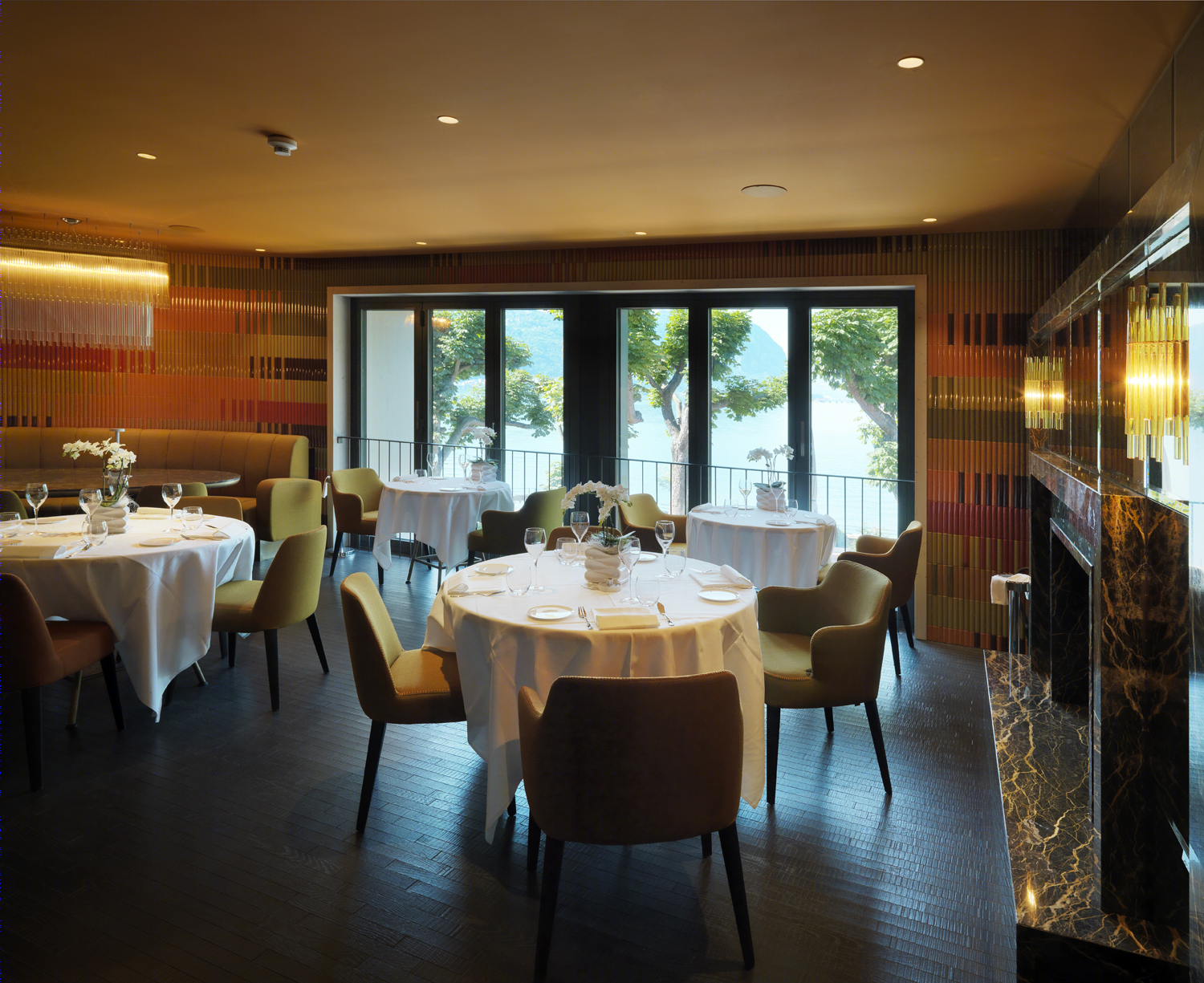 瑞士"终点站"餐厅 3D 陶瓷打造梦幻空间-7