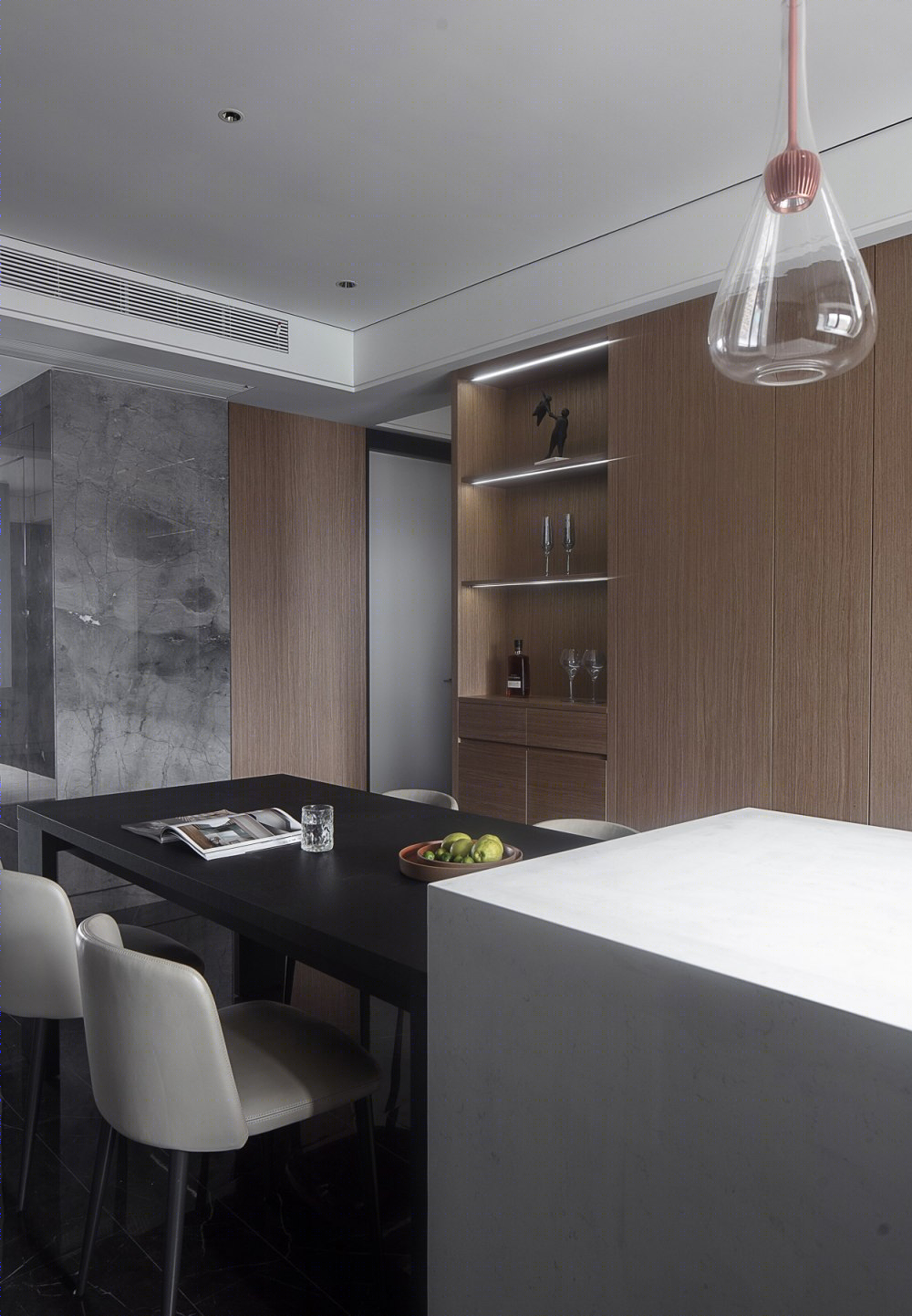 灰色生活的一抹亮色-34