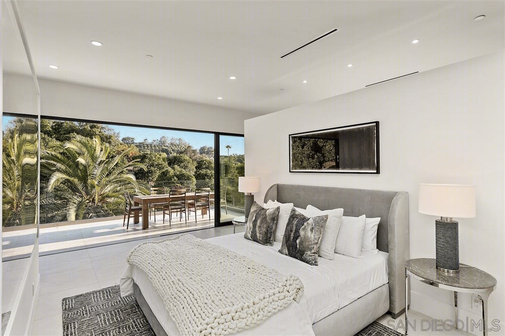 加州豪华别墅，木质与科技的完美融合-16