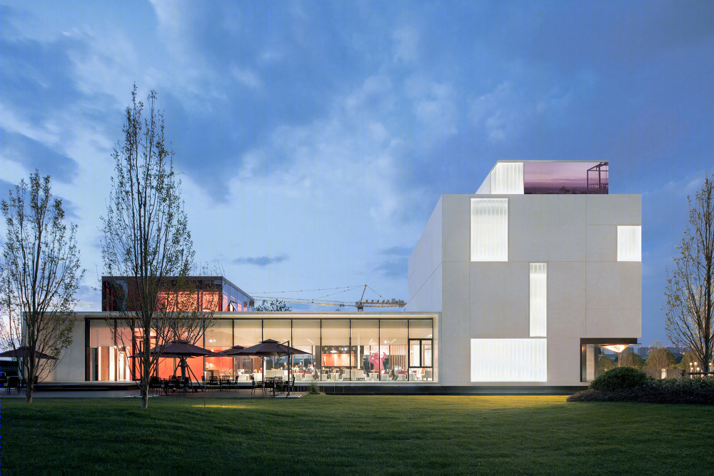 明谷设计空心正方形住宅-23