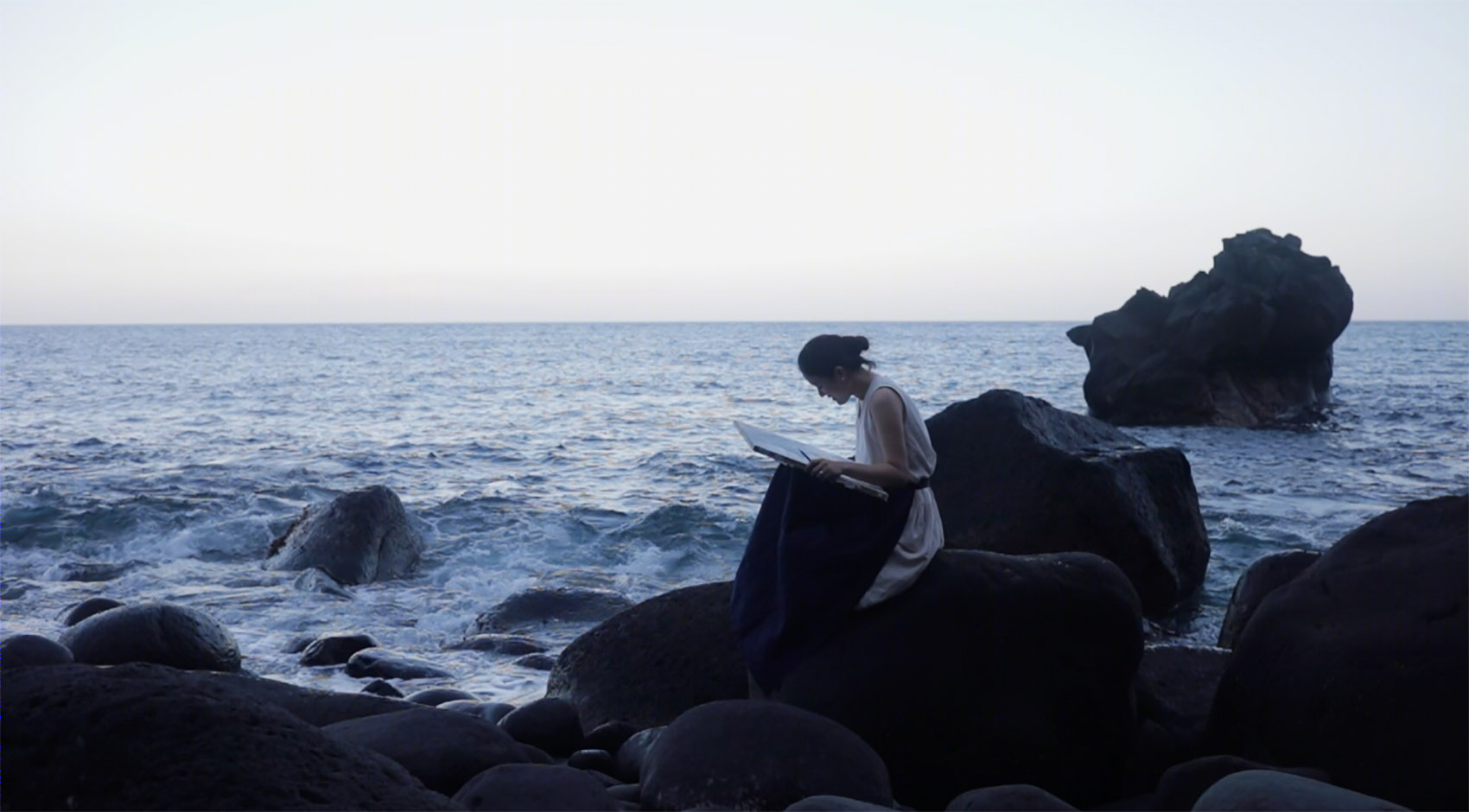 墨白个展 · 自然与建筑的和谐交融-45