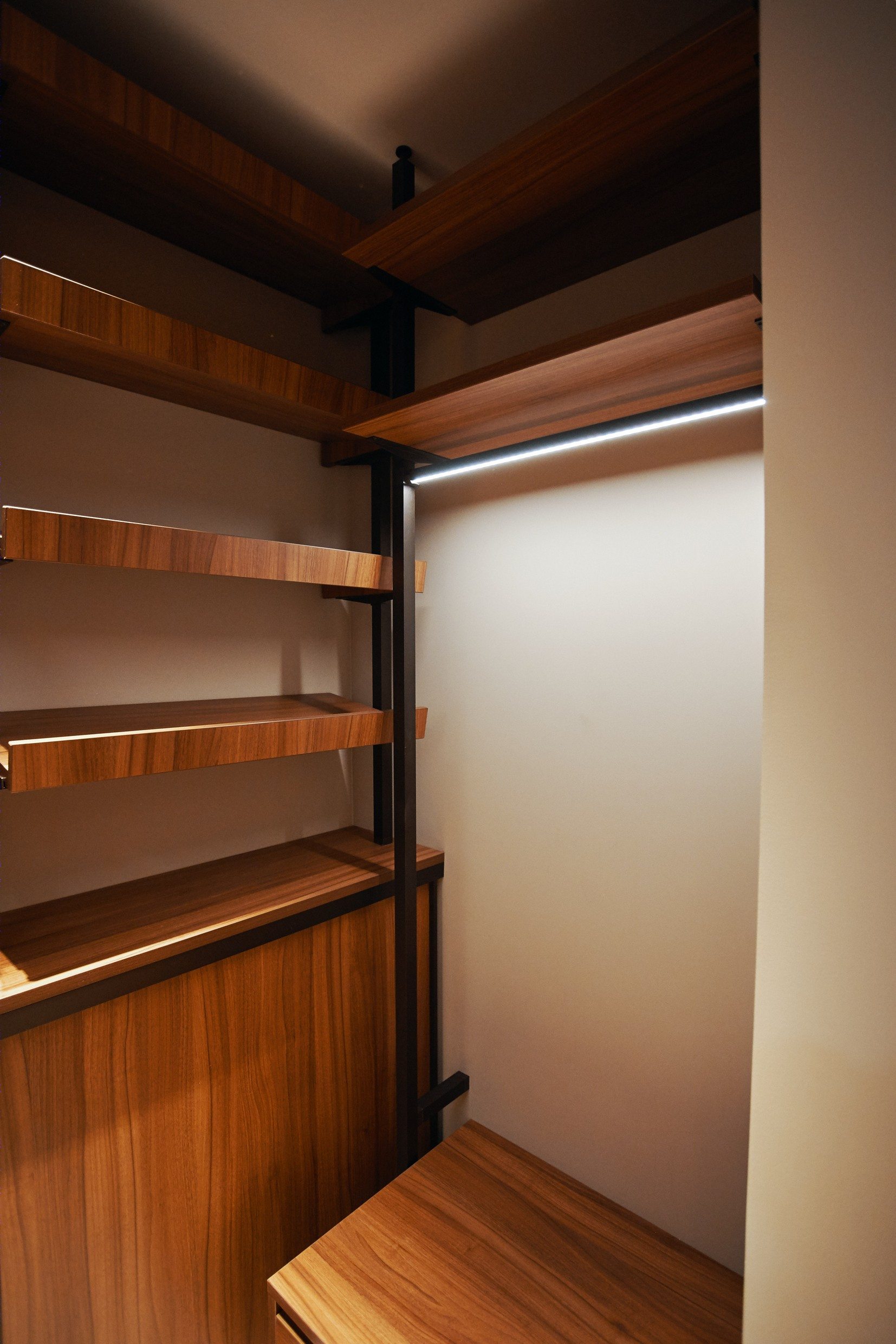 2019 年完成的高端公寓设计案例-13