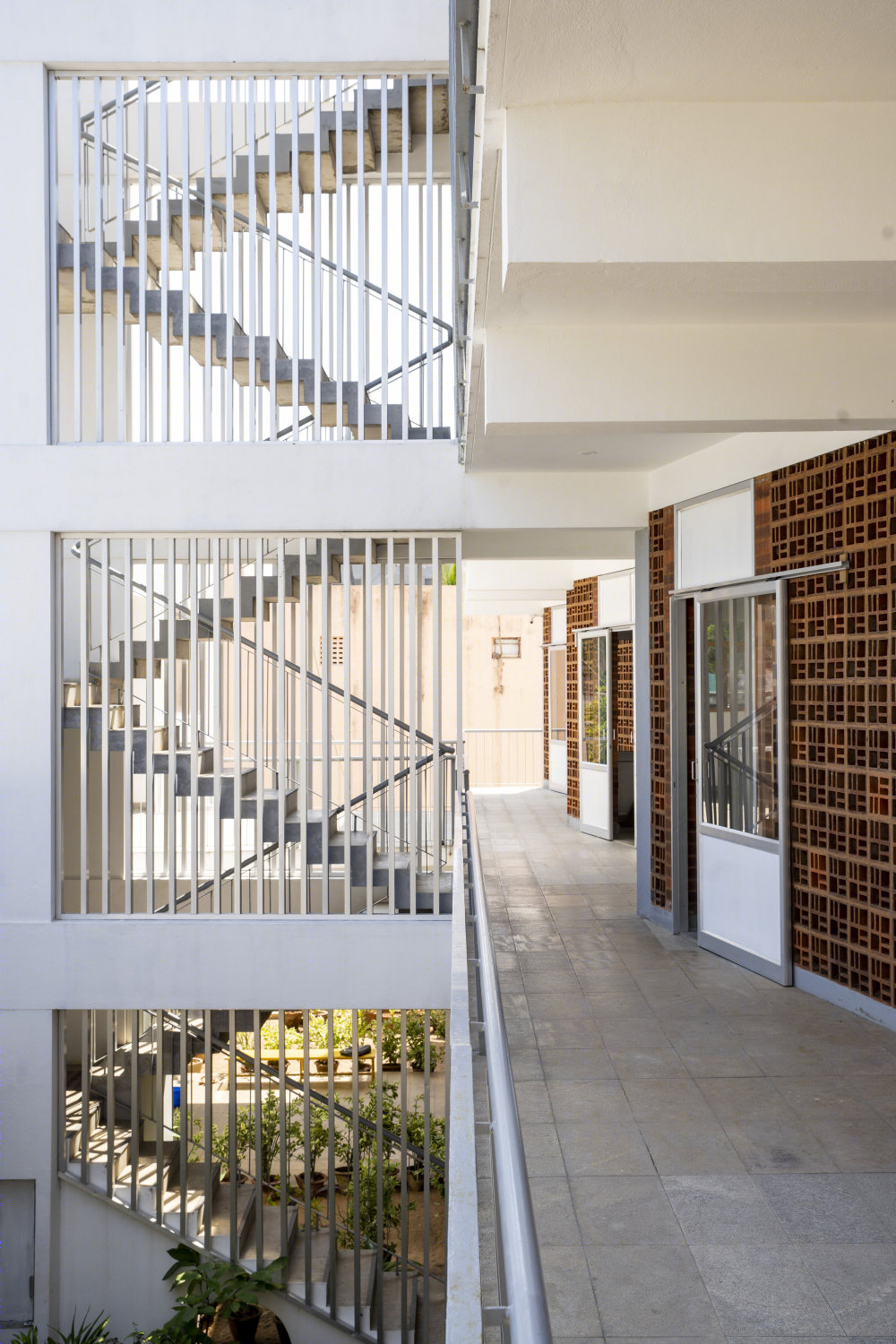 印度沙拉纳幼儿园 | 热带语境下的经济环保设计-19