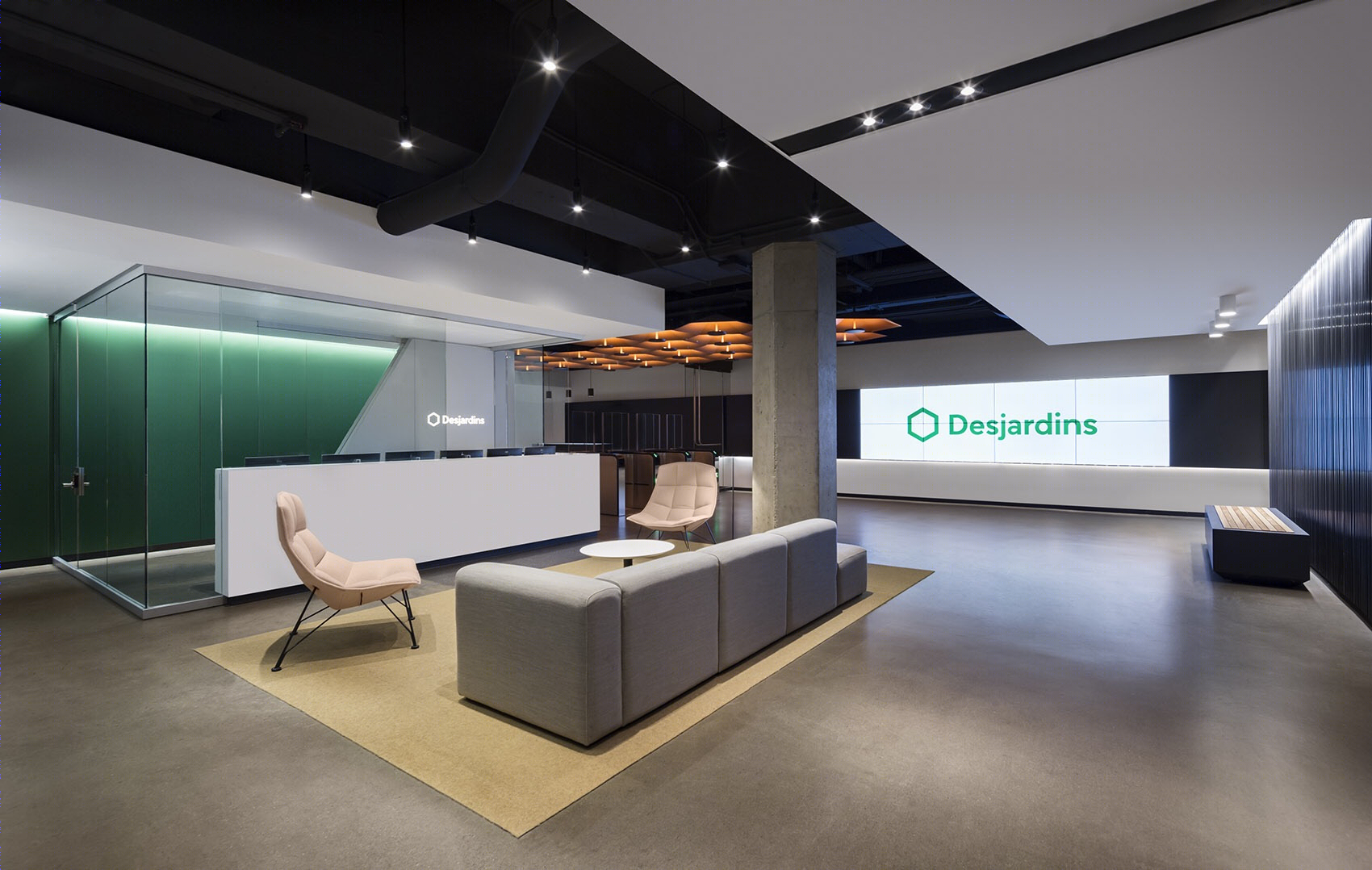 蒙特利尔塔新生,Desjardins 金融机构现代办公空间-18