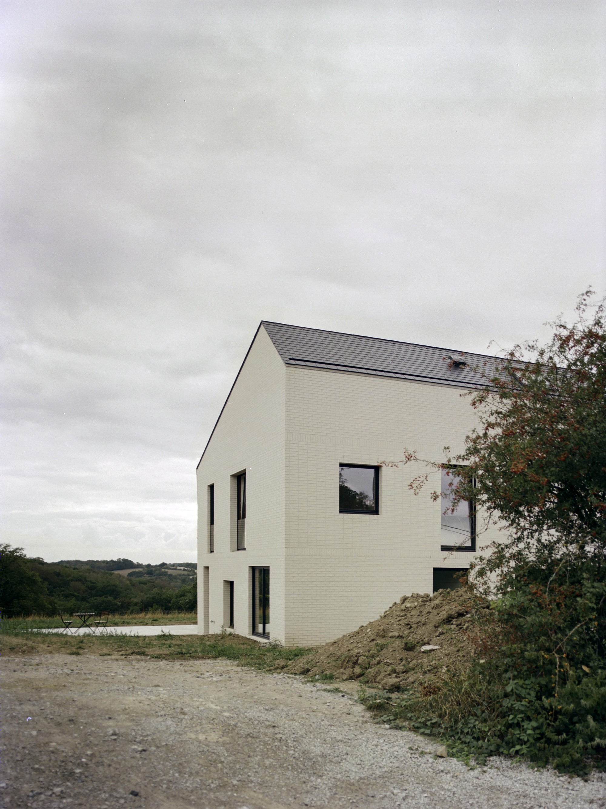 山丘之上的别墅-14