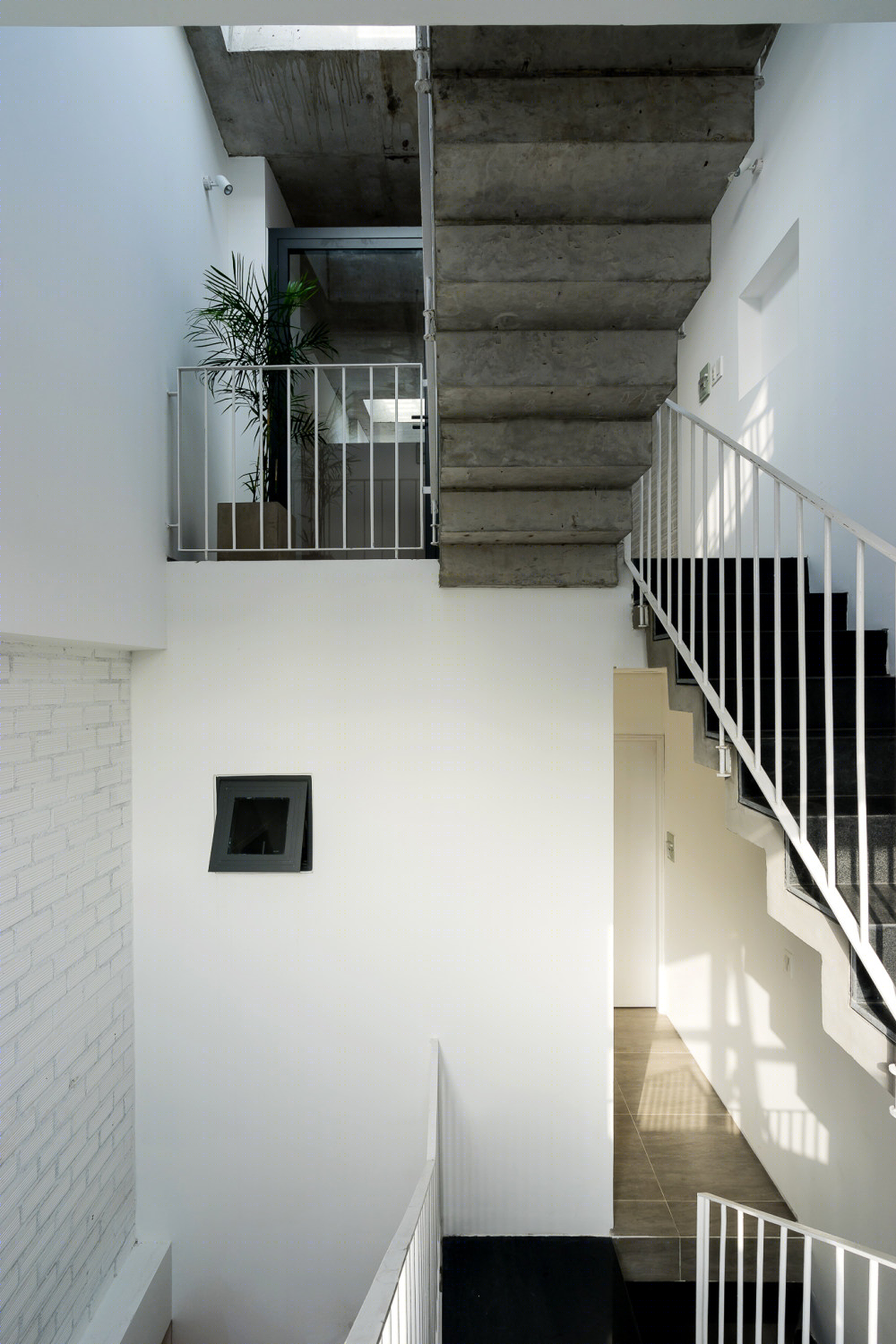 3·5 · 9·9 房子-37