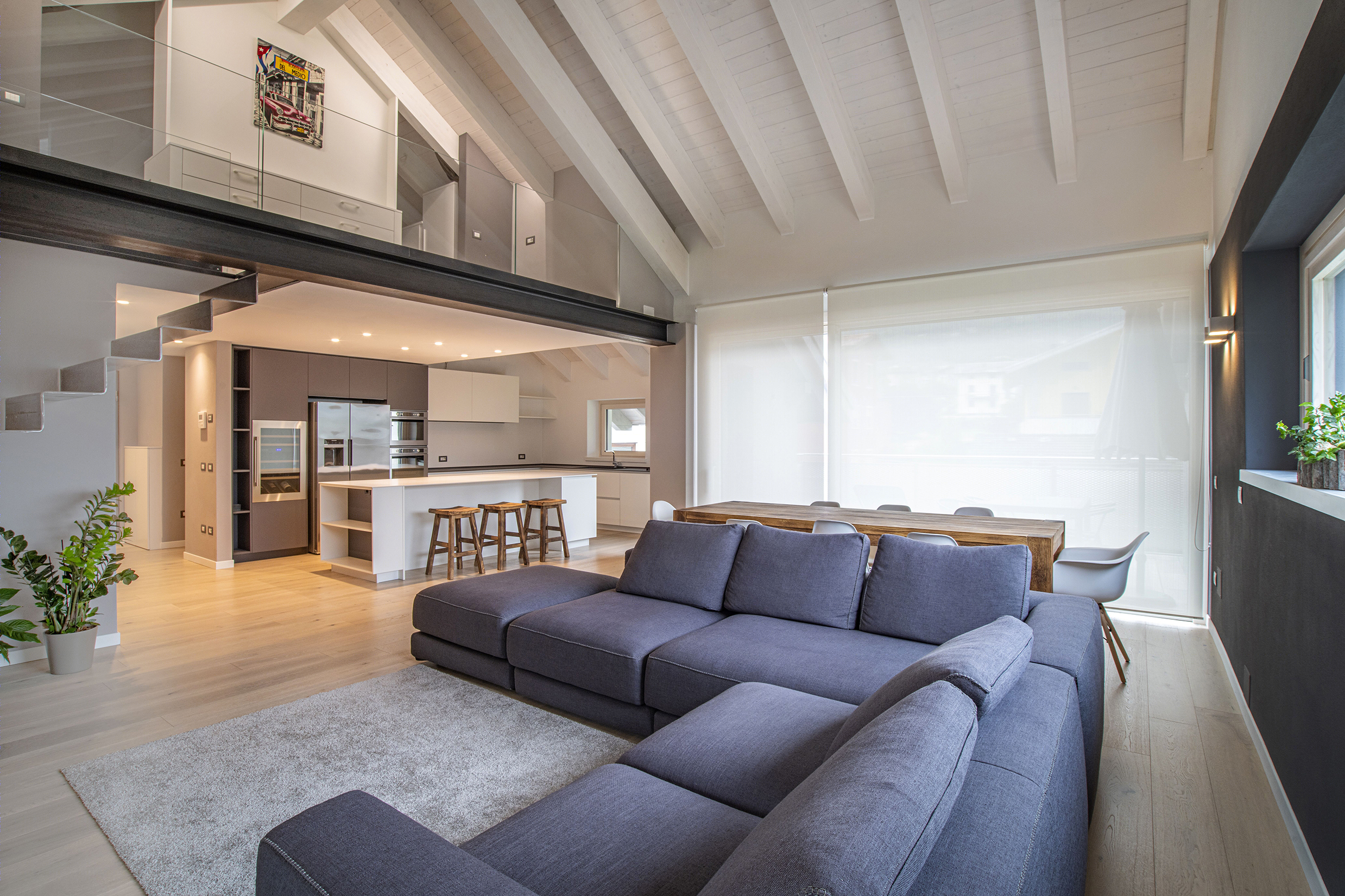 意大利设计师打造的城市公寓室内设计-1