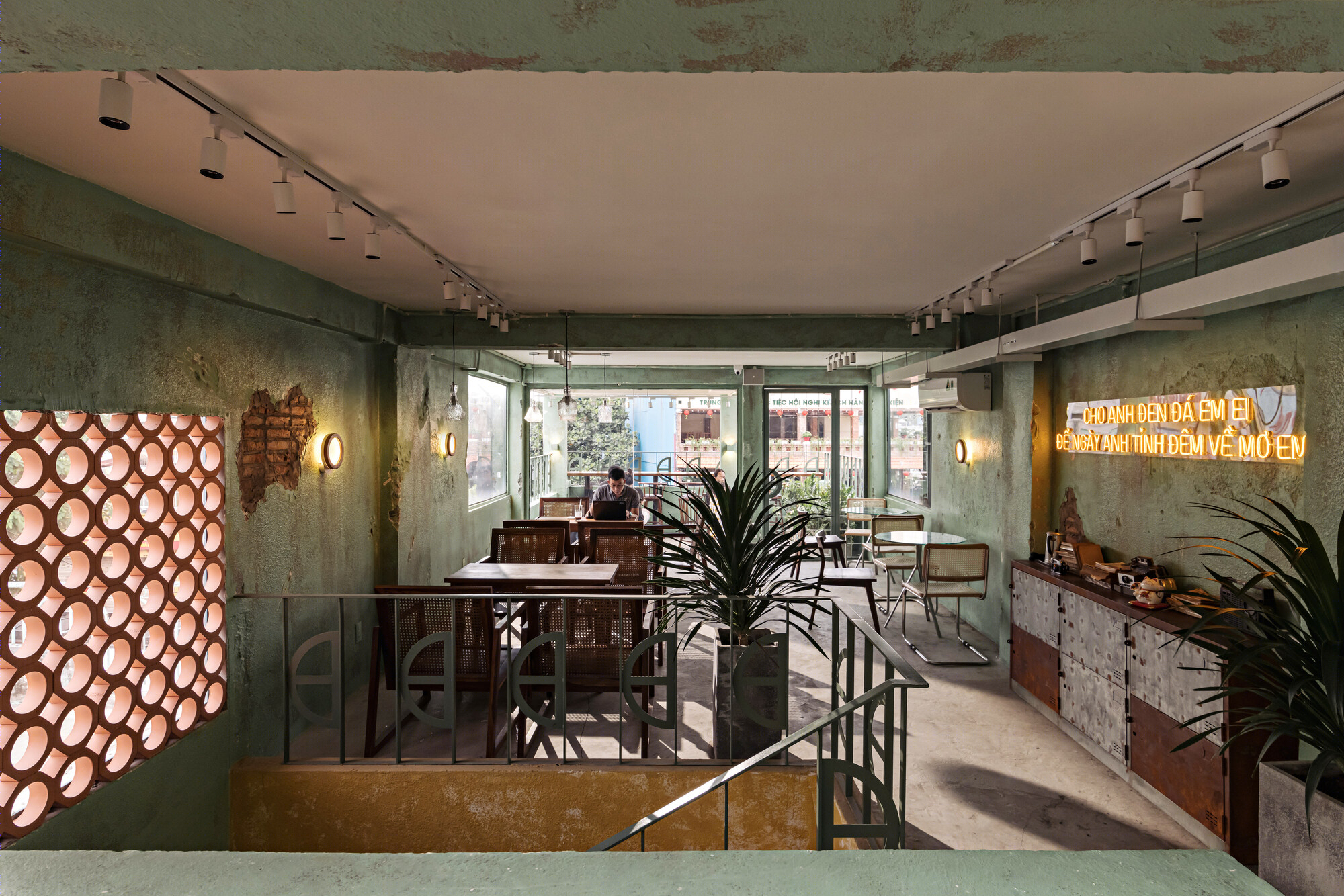 登大咖啡全新分店·Den Da Quang Trung丨越南丨Ksoul Studio-16