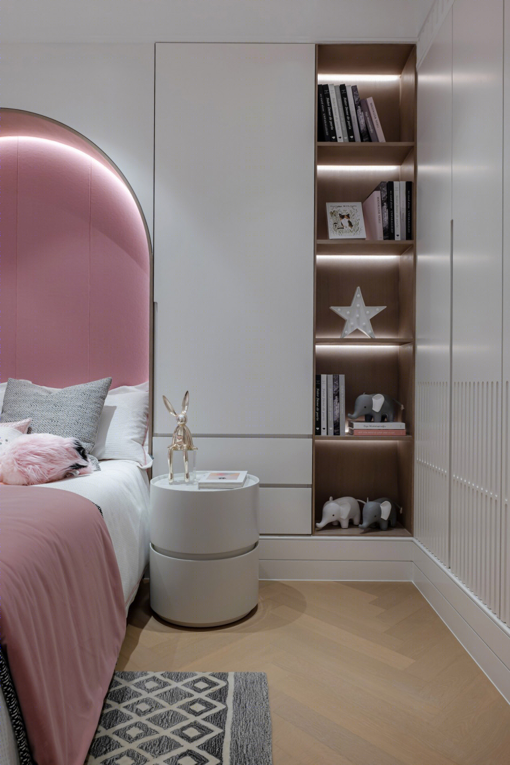 烟台·融创壹品上叠洋房样板间-15