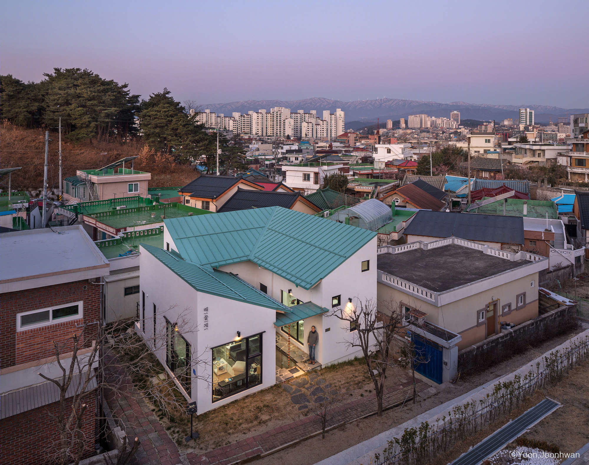 Hae·mut·je 公寓与文化活动空间-11
