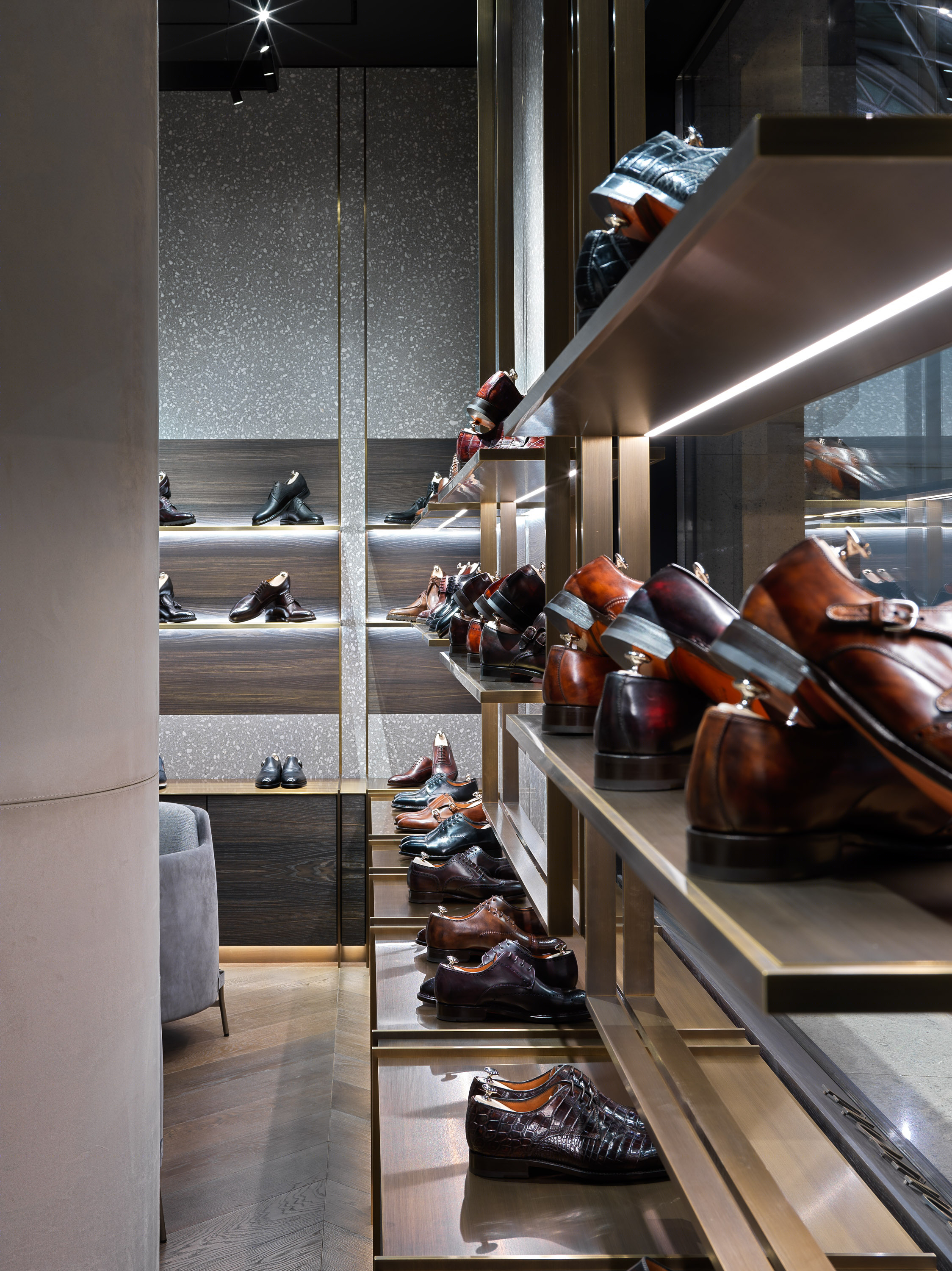 Bontoni 精品鞋店室内设计丨俄罗斯莫斯科丨YODEZEEN-9