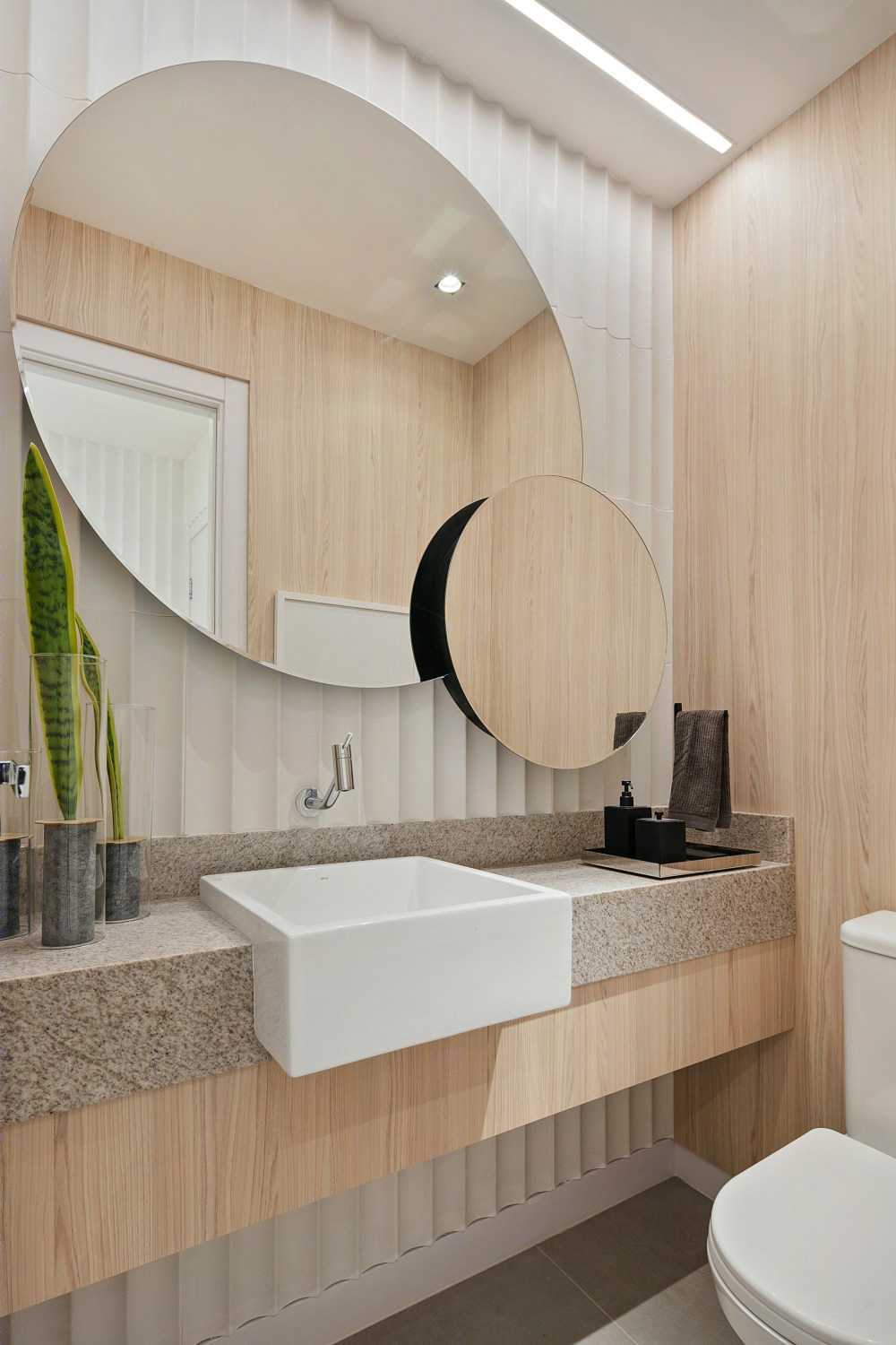 巴西宁静公寓设计，自然元素与现代化家具的融合-33