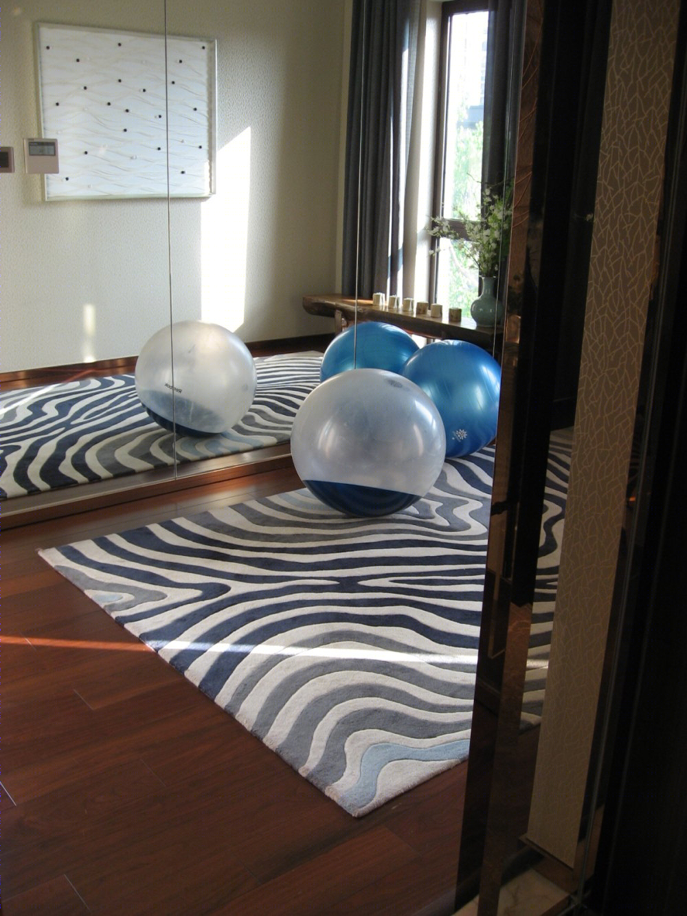 上海复地领馆别墅样板房-- 现代简约风格典范-11