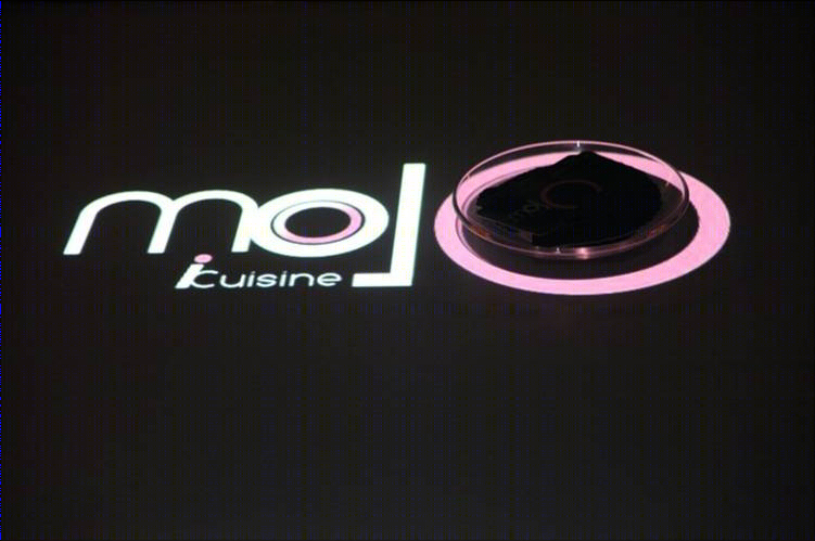 台北MOJO iCUSINE互动式潮流概念餐厅-6