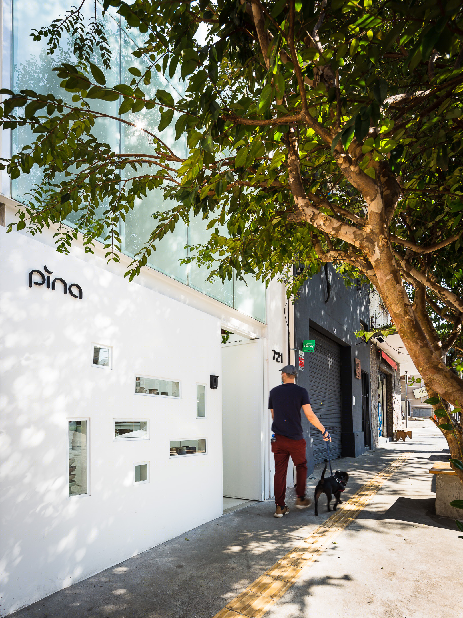 Pina Cerâmica Studio · 小巧陶瓷工作室的创新设计-20