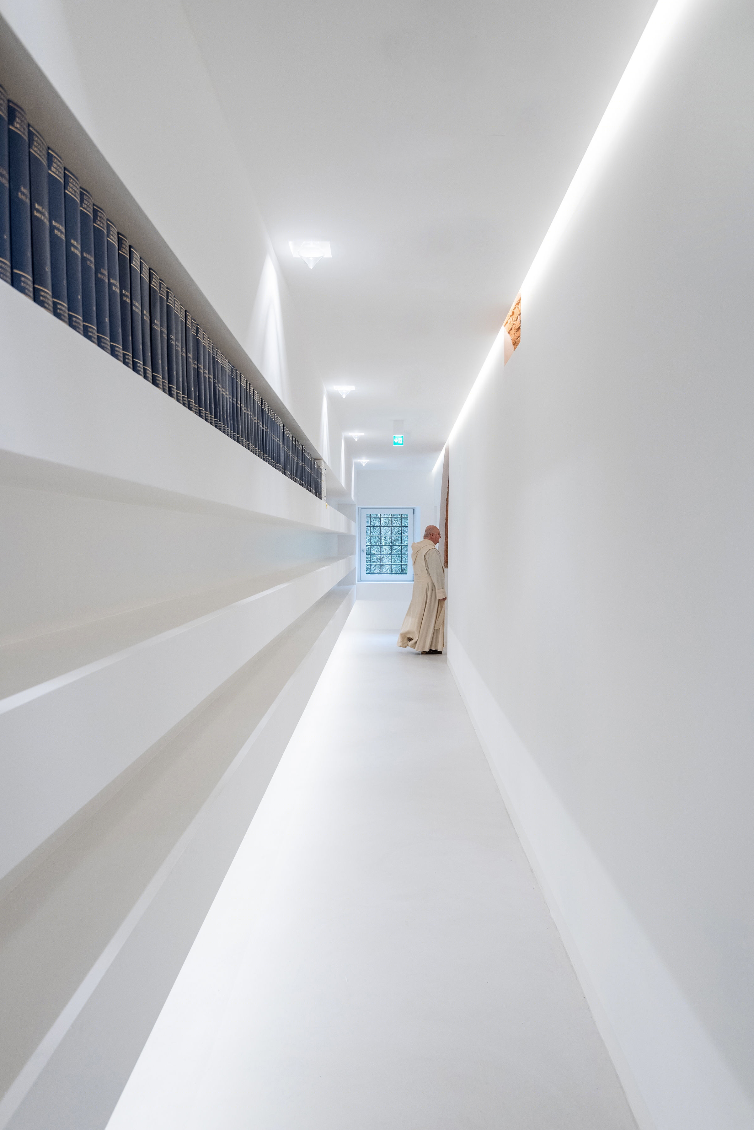 Camaldoli 图书馆室内设计丨意大利丨Studio Menichetti+Caldarelli 建筑事务所-15