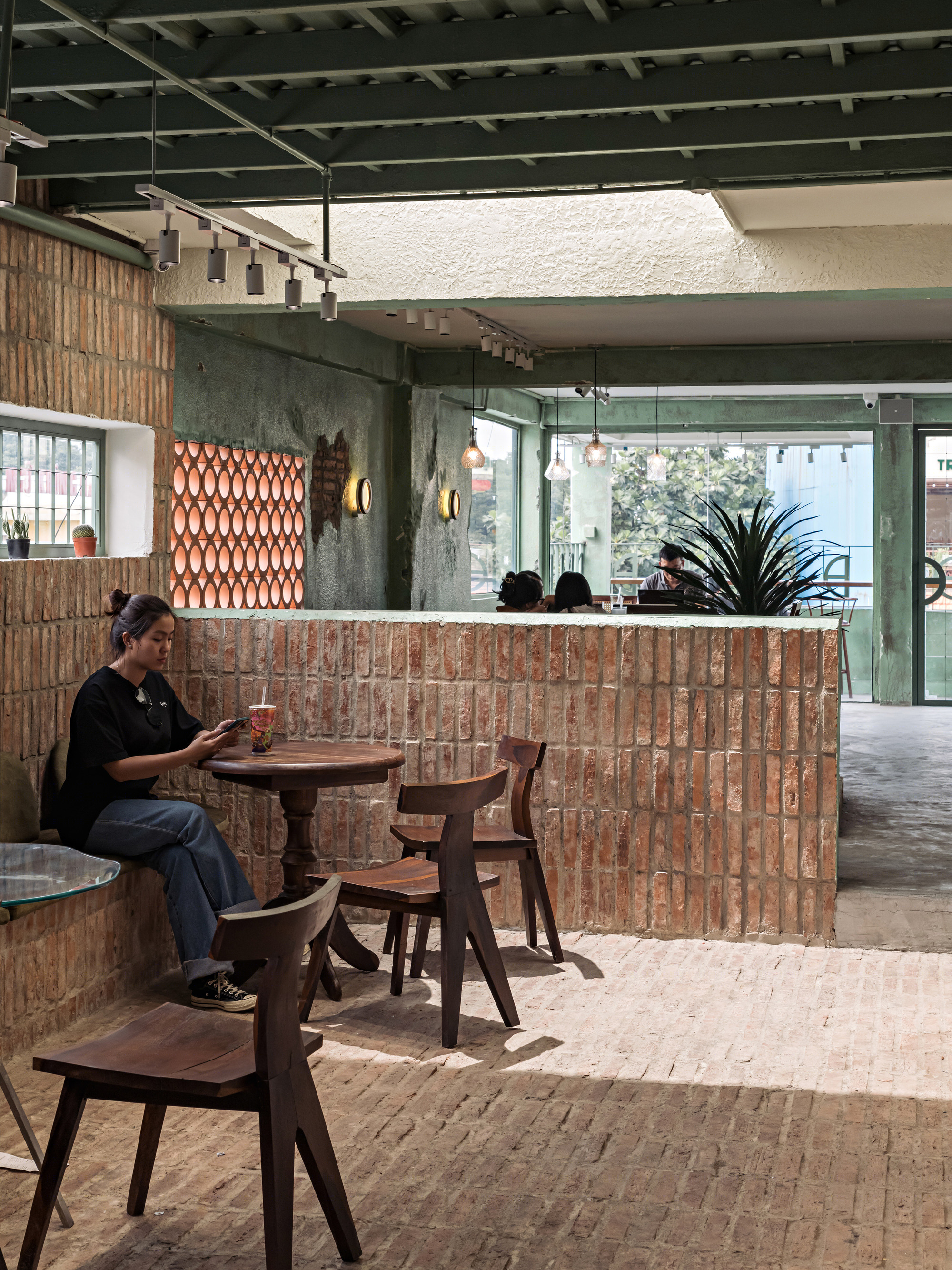 登大咖啡全新分店·Den Da Quang Trung丨越南丨Ksoul Studio-21