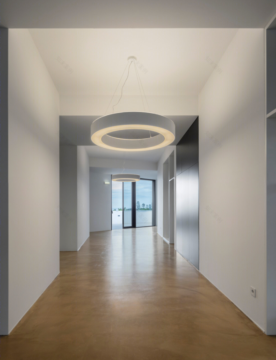 葡萄牙驿站中心 · 多功能社区建筑-67