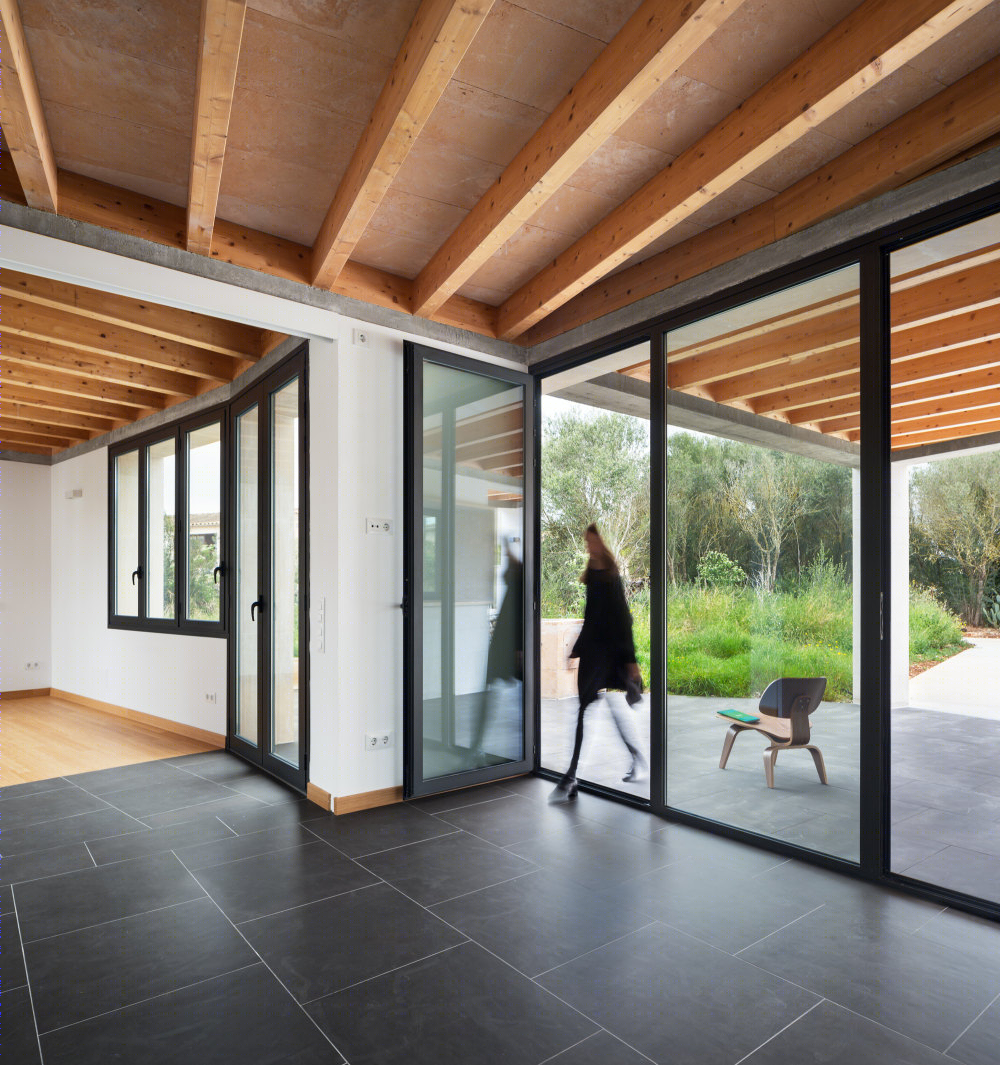 西班牙 Casa 毫米住宅 | 室内外绿色互动的现代设计-27