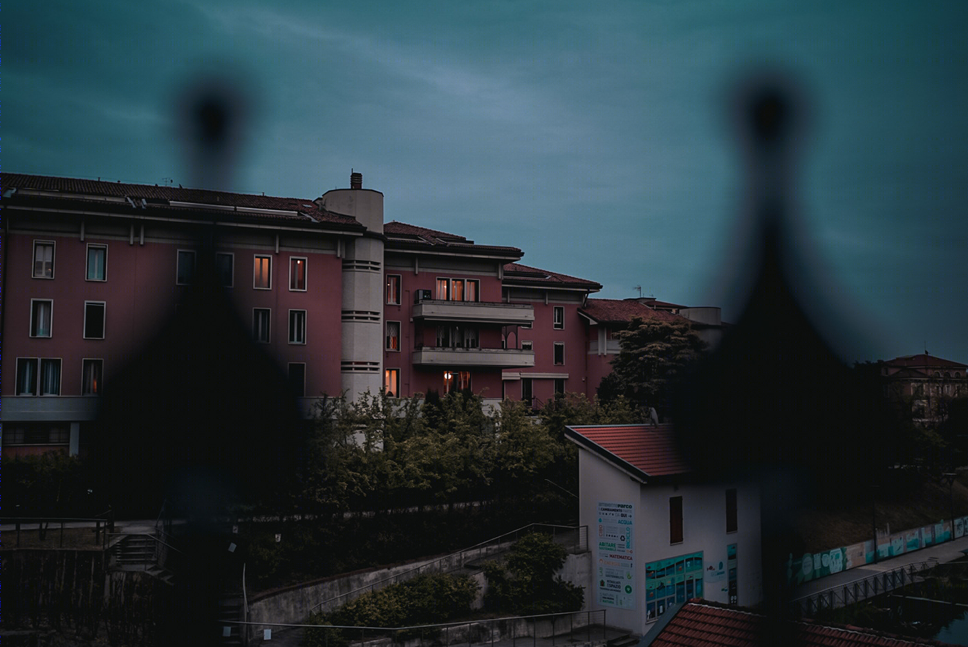 THE BLUE NIGHT-3