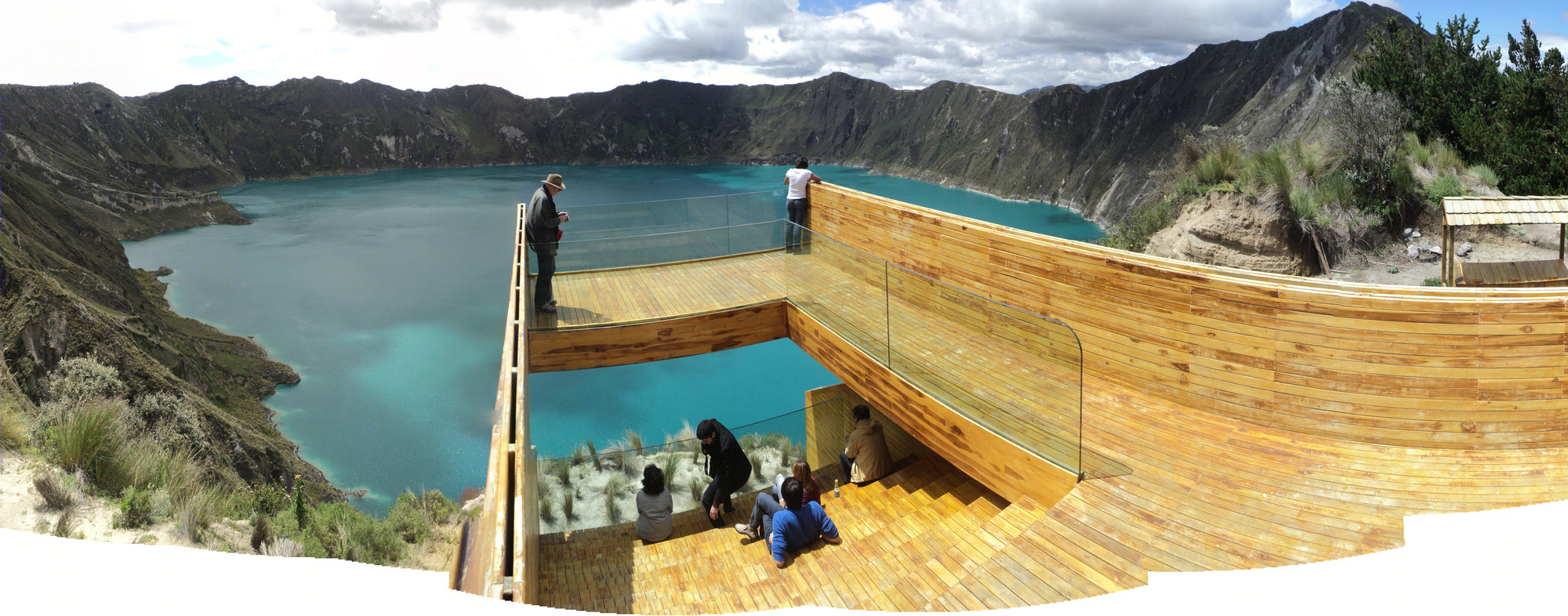 "飞"越火山湖 | Quilotoa Shalalá Overlook 的设计魅力-13