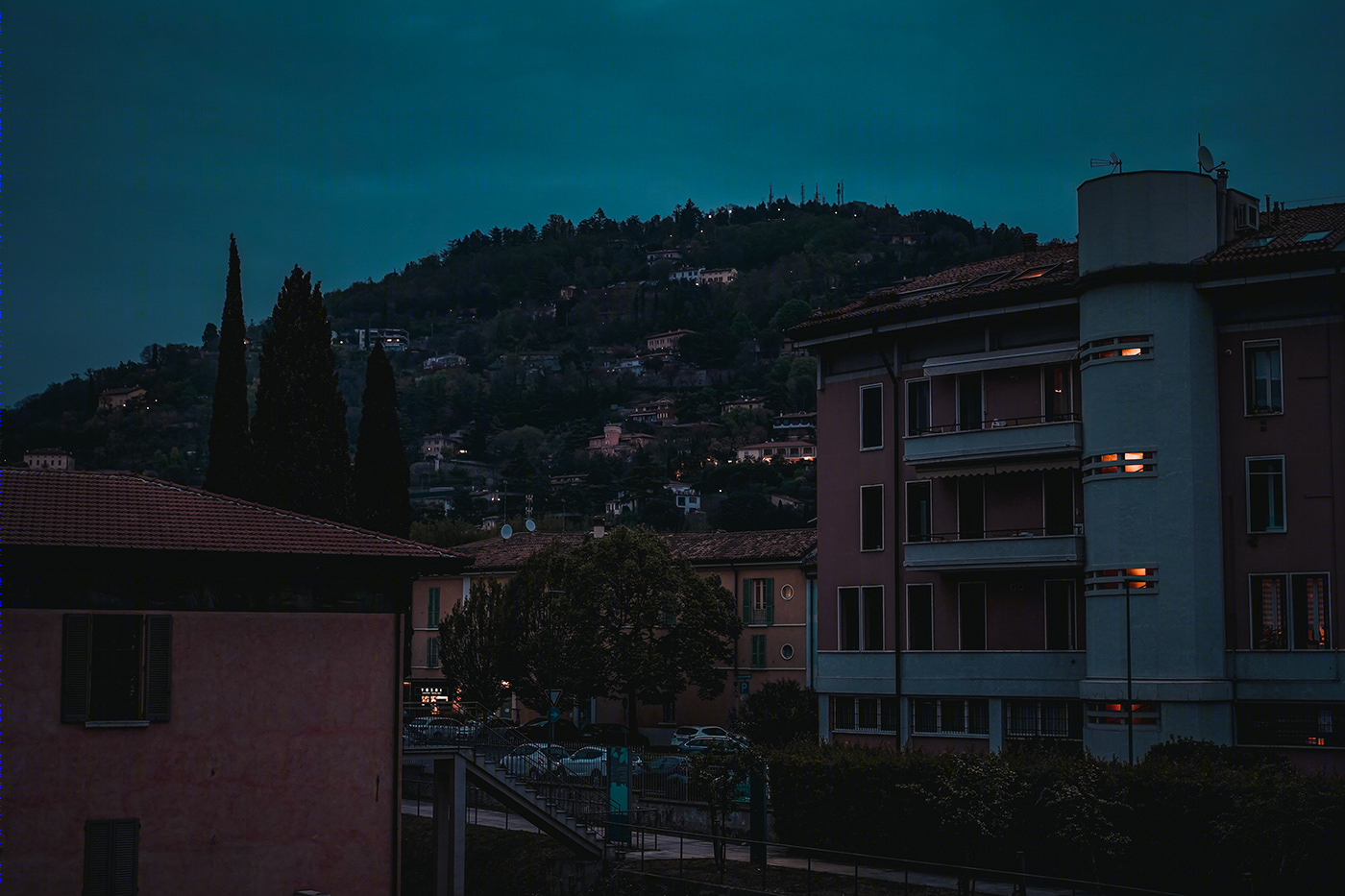 THE BLUE NIGHT-4