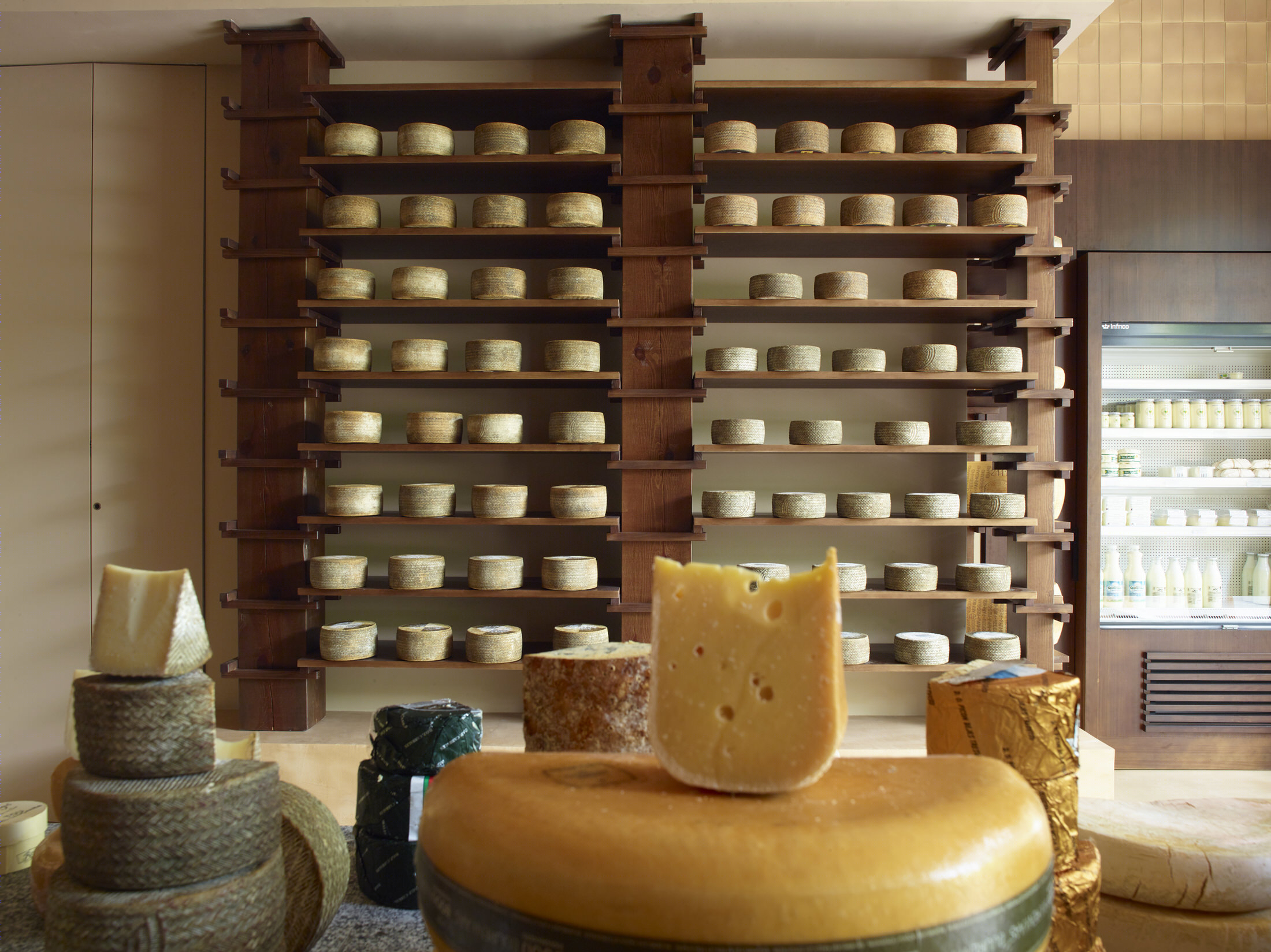 马德里艺术奶酪店 Formaje Madrid丨西班牙马德里丨Cobalto Studio-21
