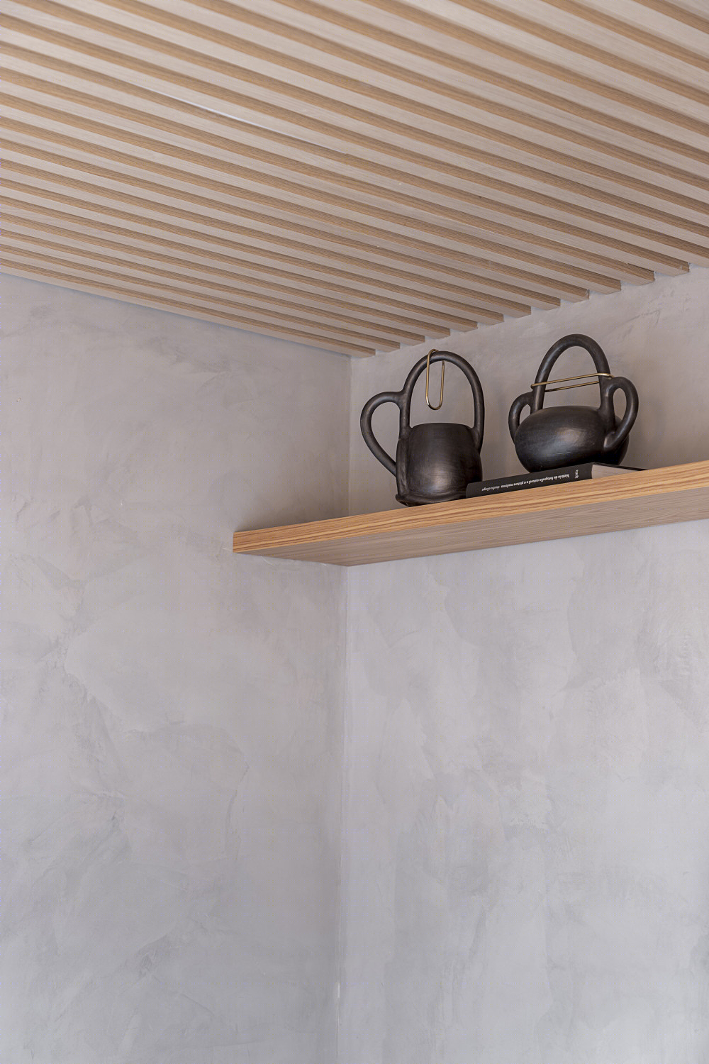 巴西简约风格 LAC 公寓，自然木质打造舒适空间-25