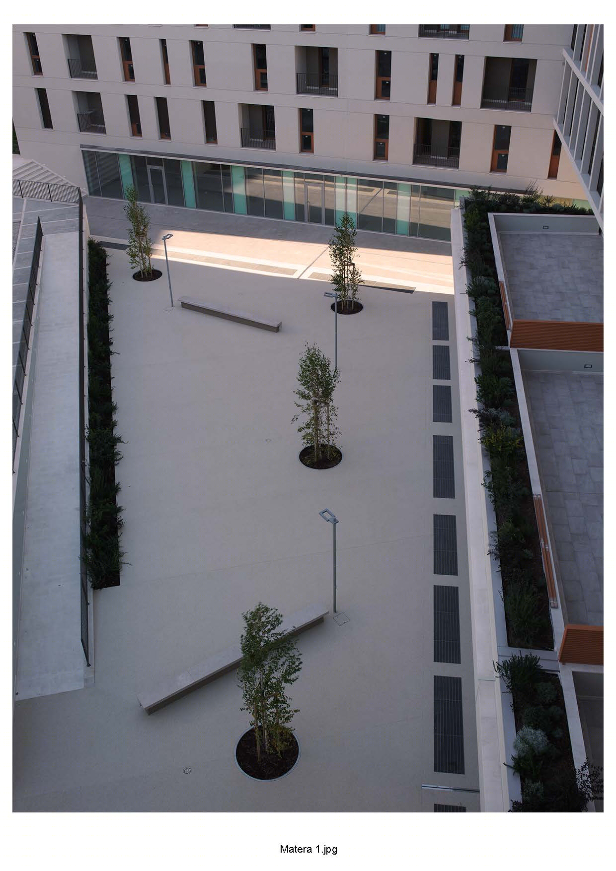 Complesso residenziale e commerciale in via Dante a Matera-0