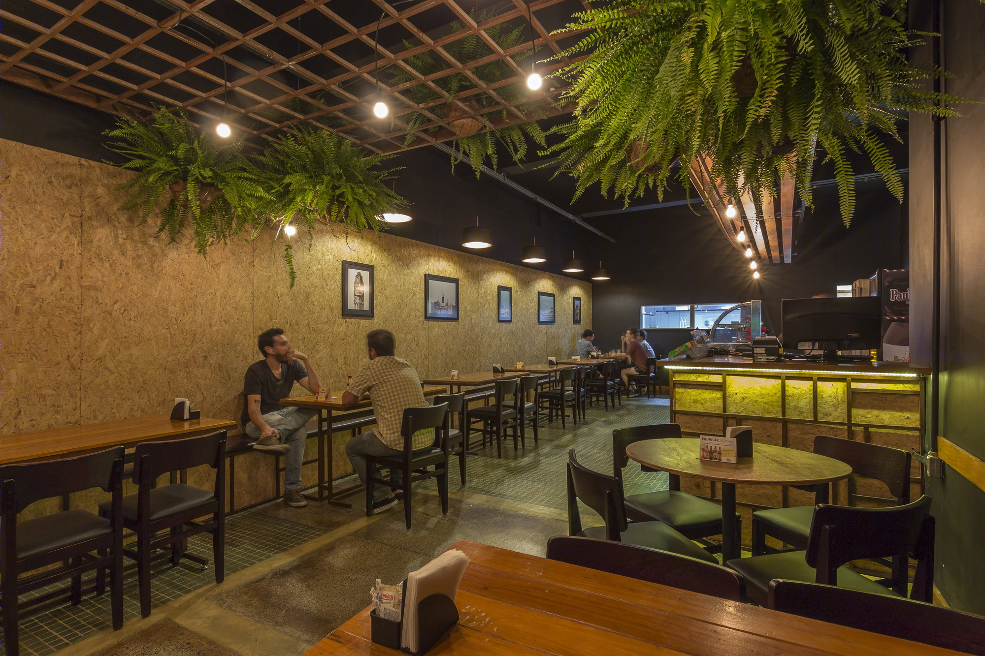 Sapucaí街 Botequim 案例-11