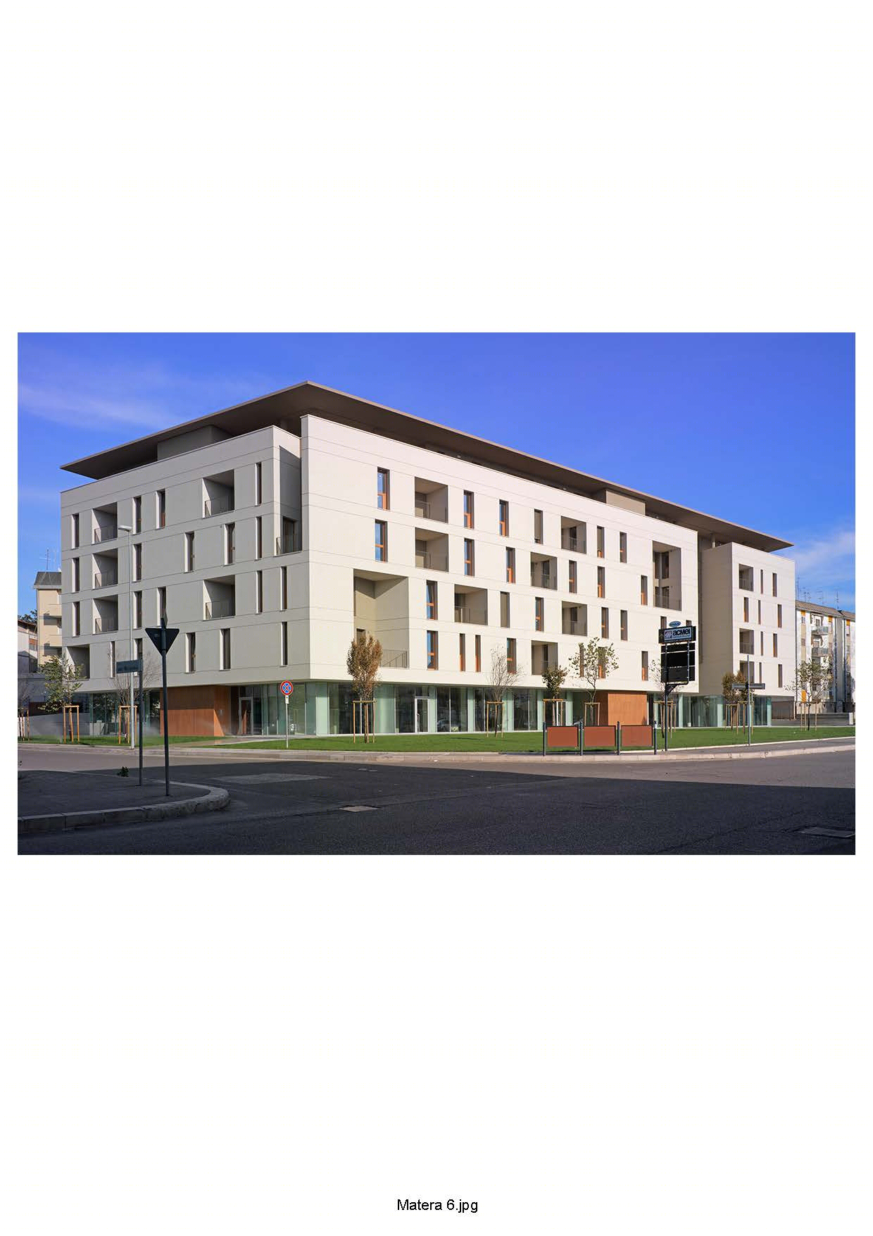 Complesso residenziale e commerciale in via Dante a Matera-3