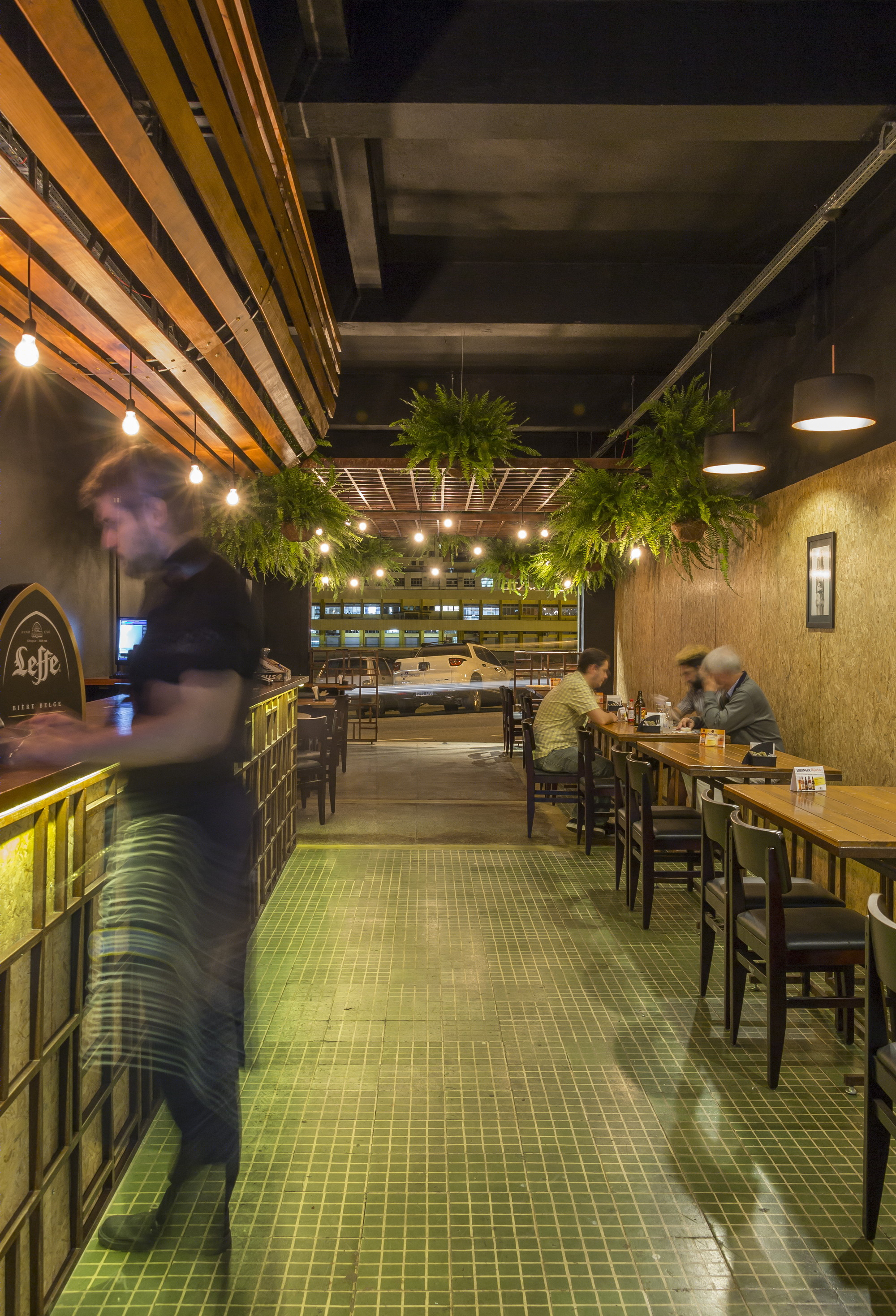 Sapucaí街 Botequim 案例-18