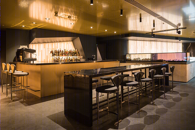 莫斯科现代几何黄铜餐厅-12