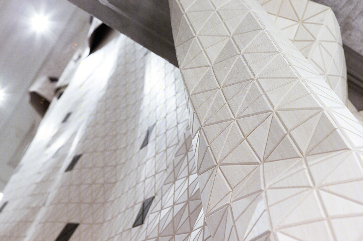 米兰 Maison Margiela 精品店,木皮与历史元素的完美融合-13