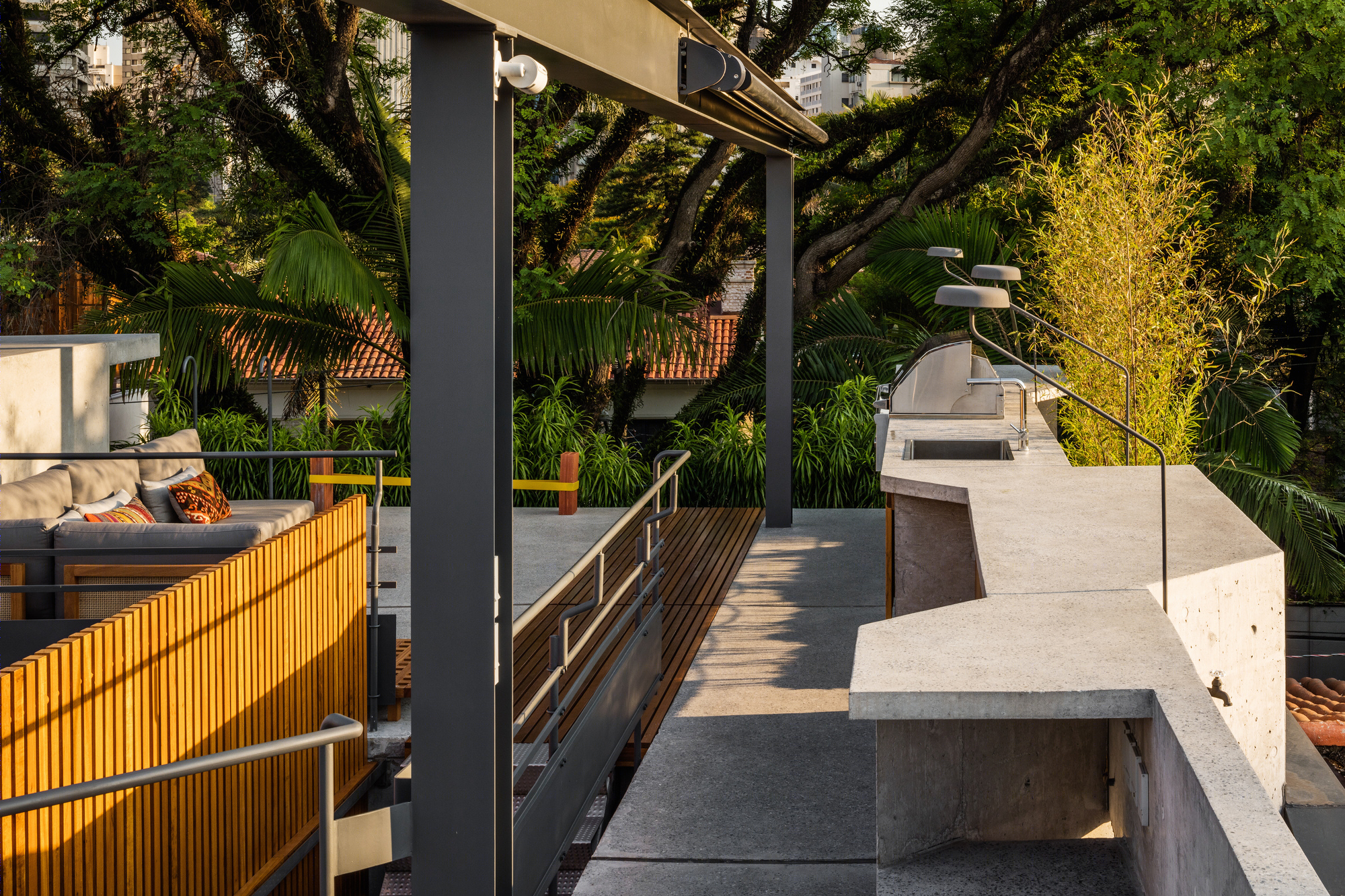 树顶漫步·SPBR Arquitetos 的巴西绿色别墅设计-18