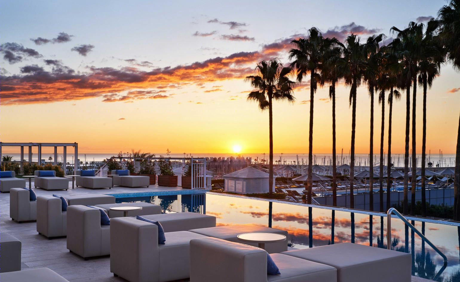 巴塞罗那酒店顶层美景盛宴-3