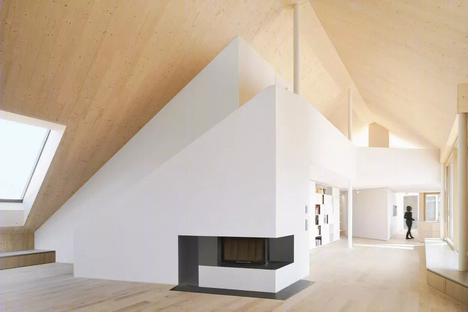 慕尼黑 R11 屋顶加建住宅 | 木结构编织室内外空间-26