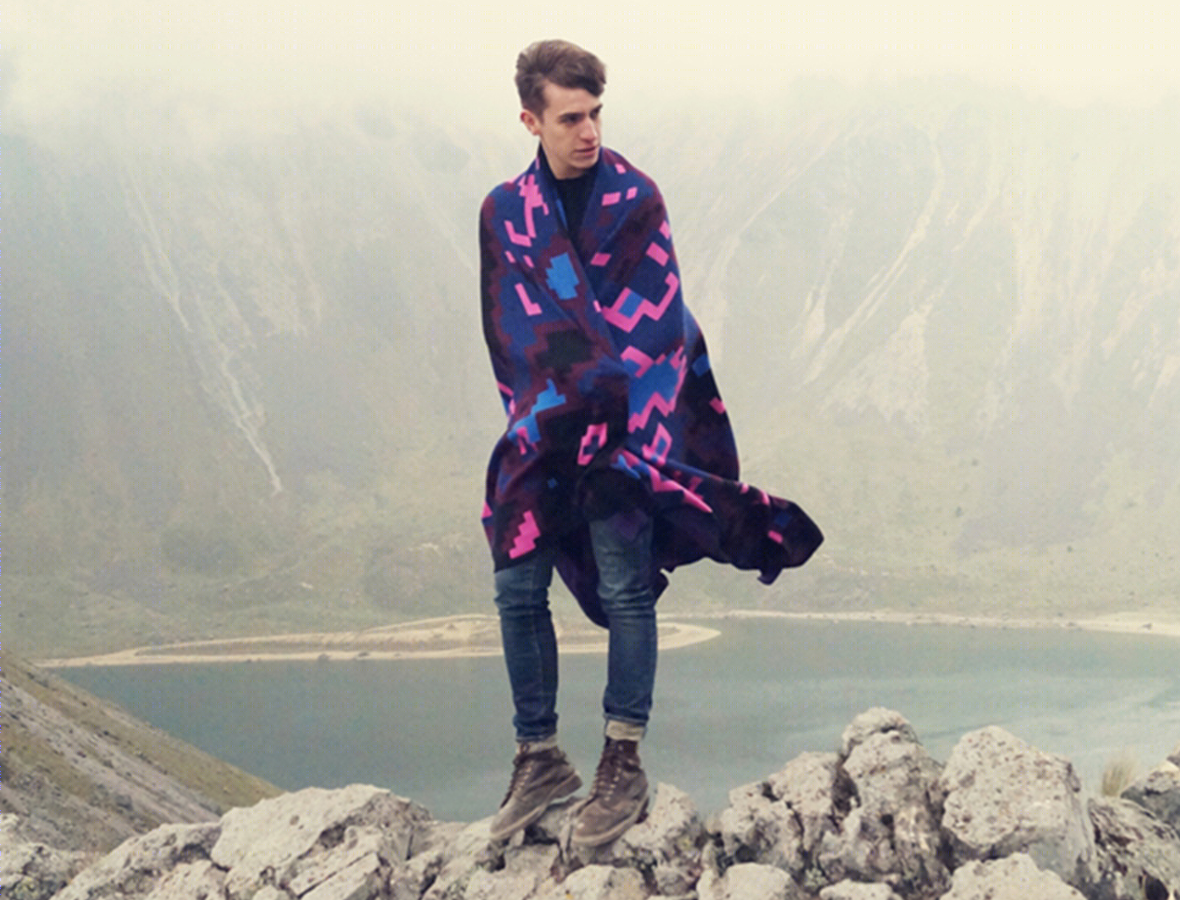 Pantone Color of the Year 2022 |  Very Peri 家居设计案例解析-21