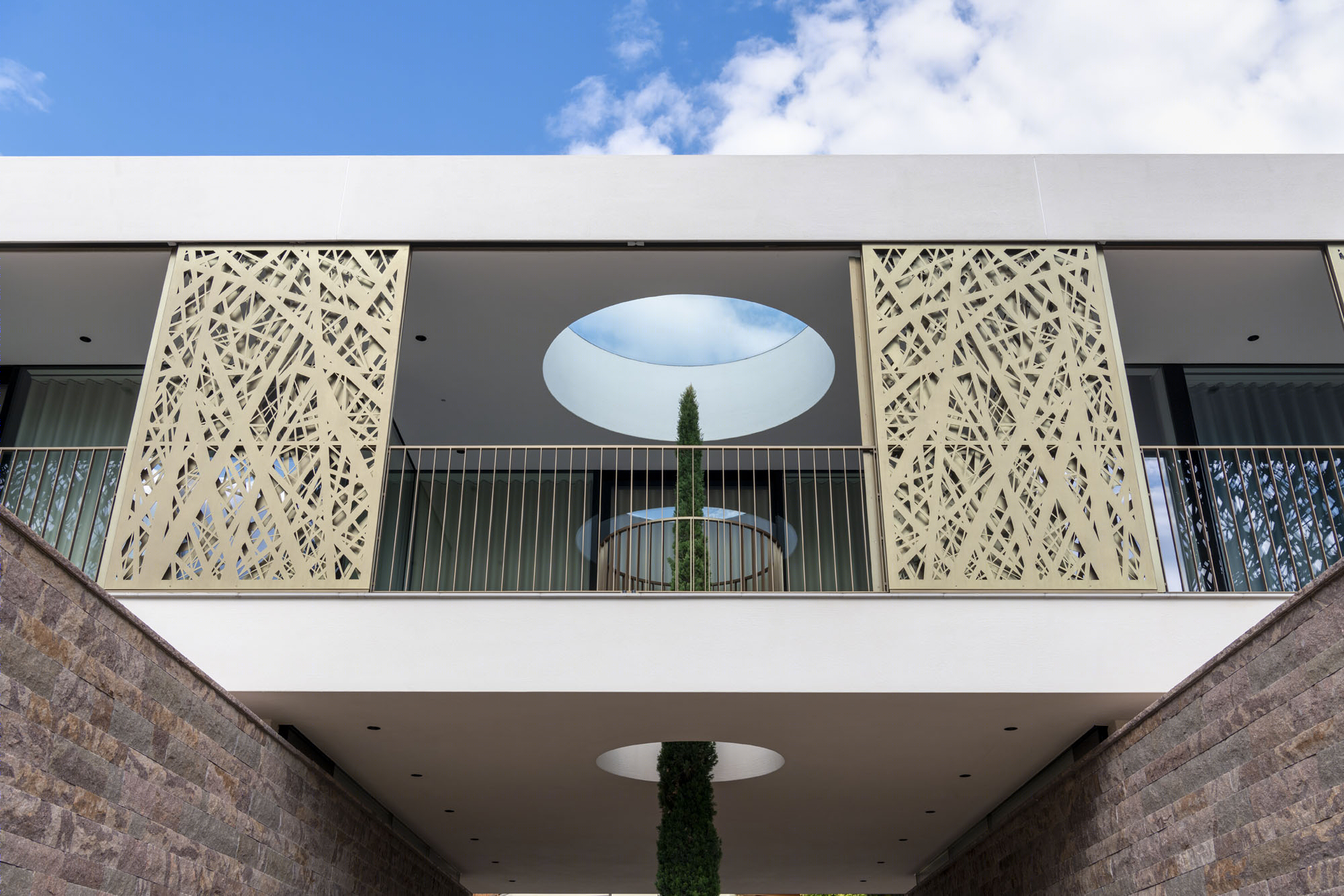 三世代共享家园 · House P2 绿色线性景观别墅丨monovolume architecture + design-4