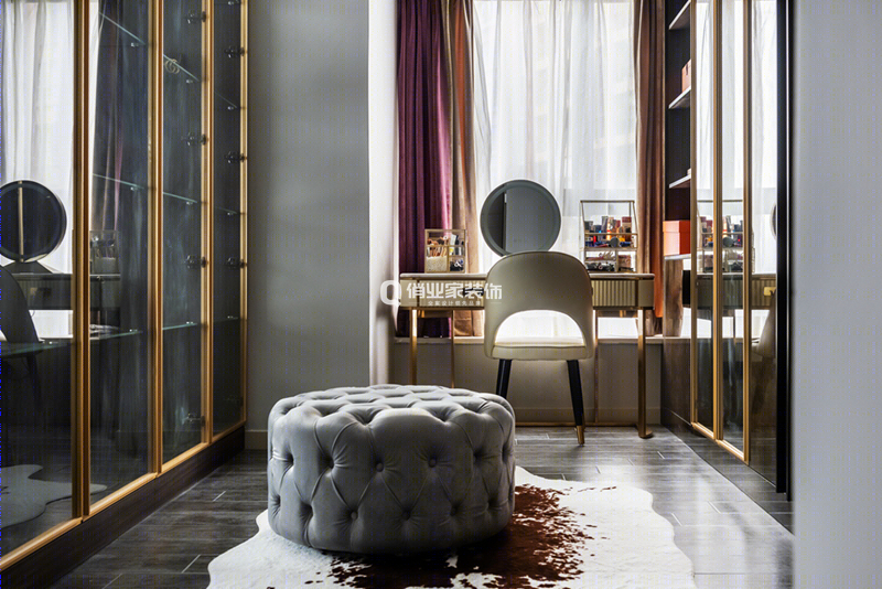 重庆长嘉汇4房现代风格装修设计作品案例-10