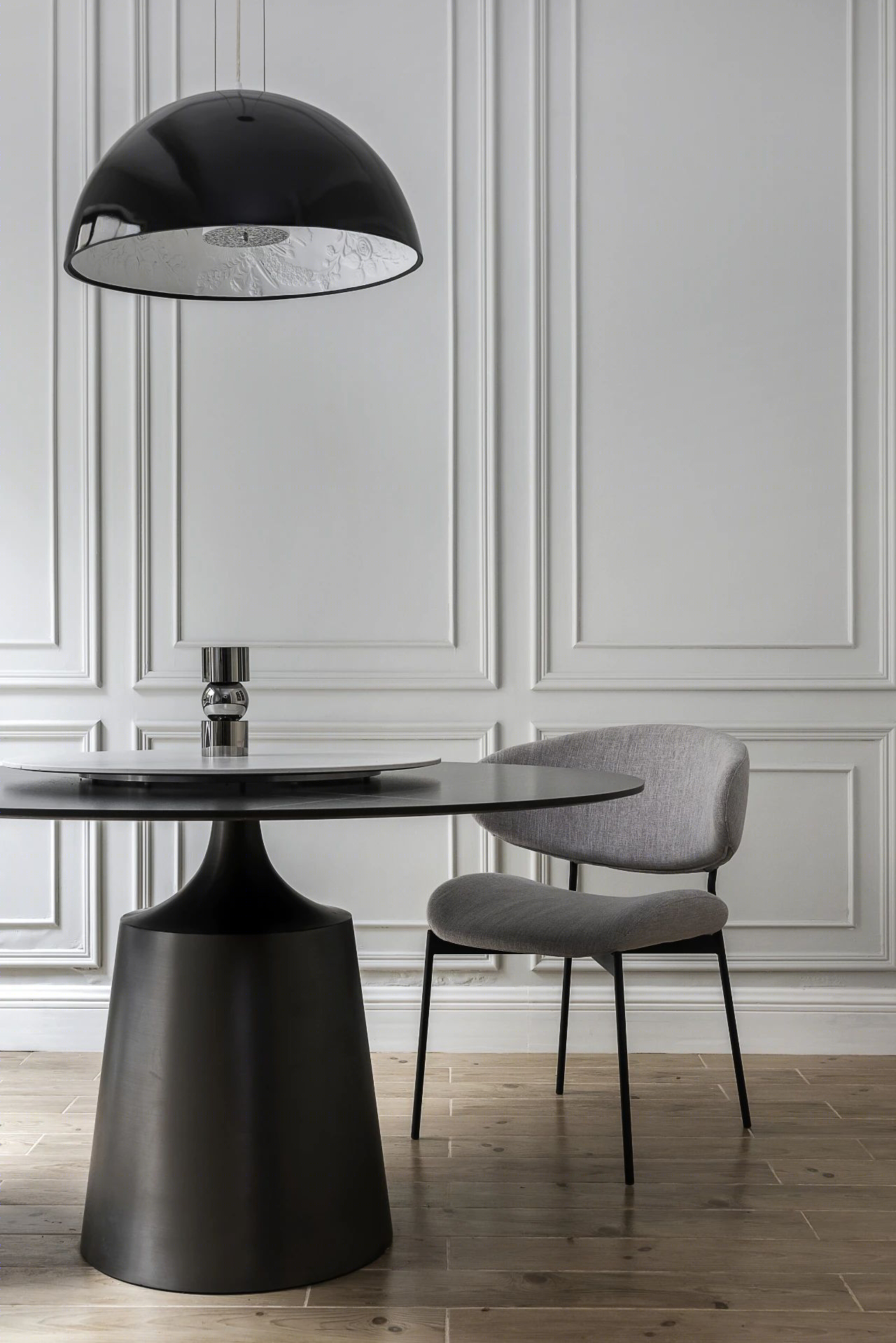 克莱因蓝点缀的简约空间设计丨中国重庆-19