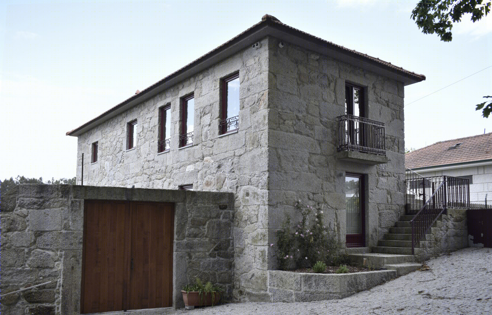 葡萄牙 Airães 村 19 世纪乡村住宅的现代改造-16