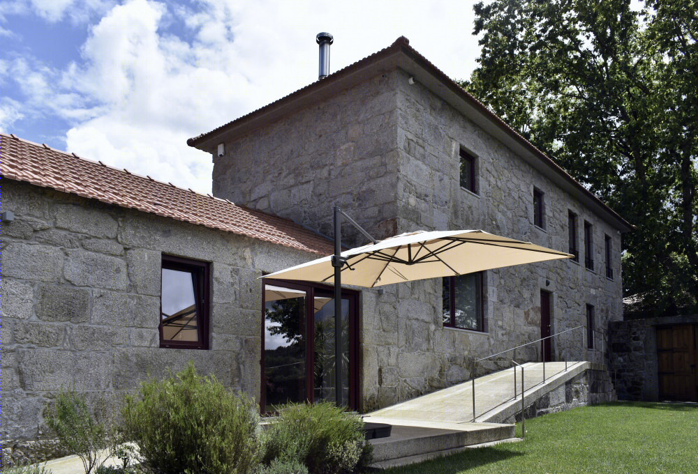 葡萄牙 Airães 村 19 世纪乡村住宅的现代改造-18