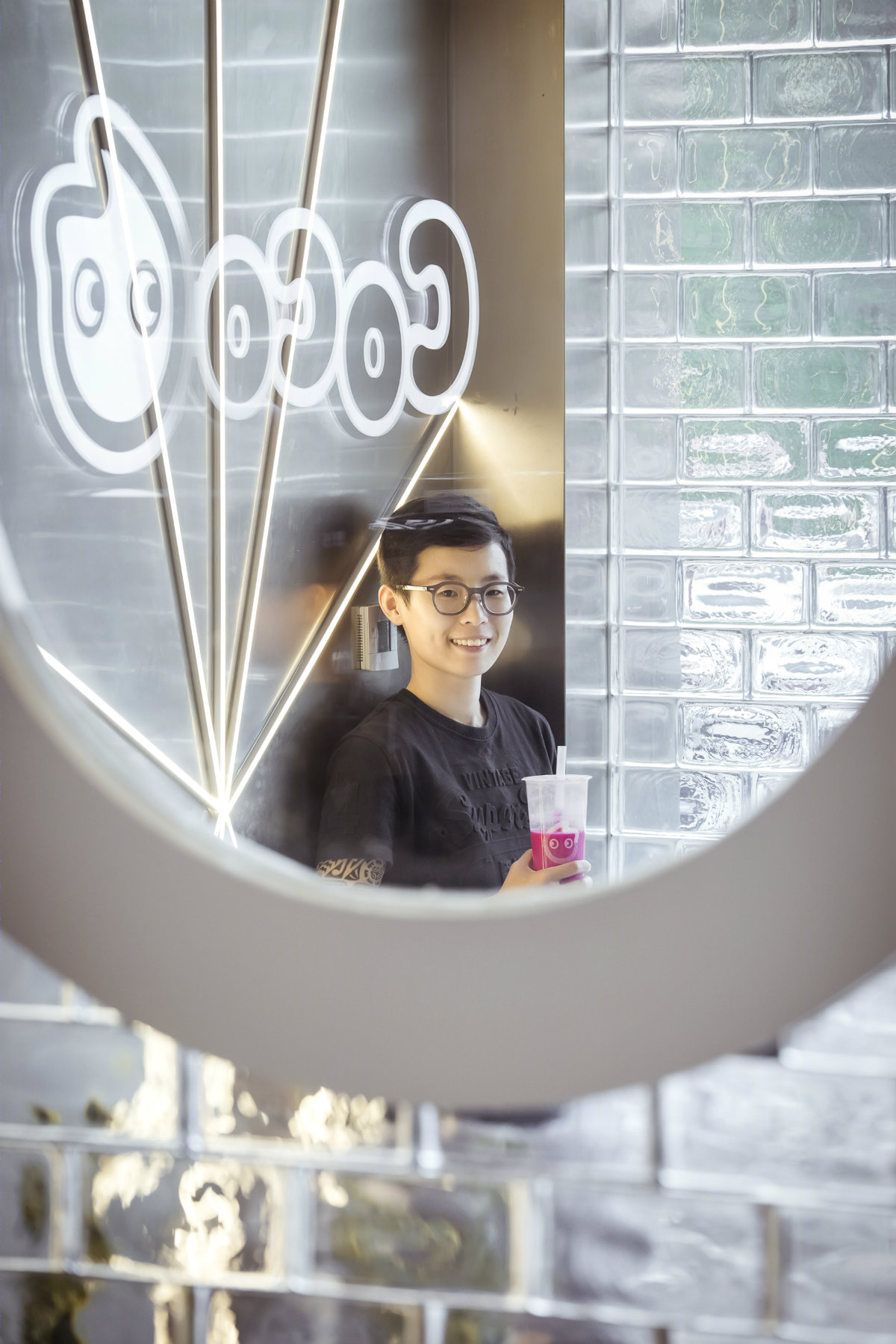 镜面艺术·CoCo都可莱西利群店-4