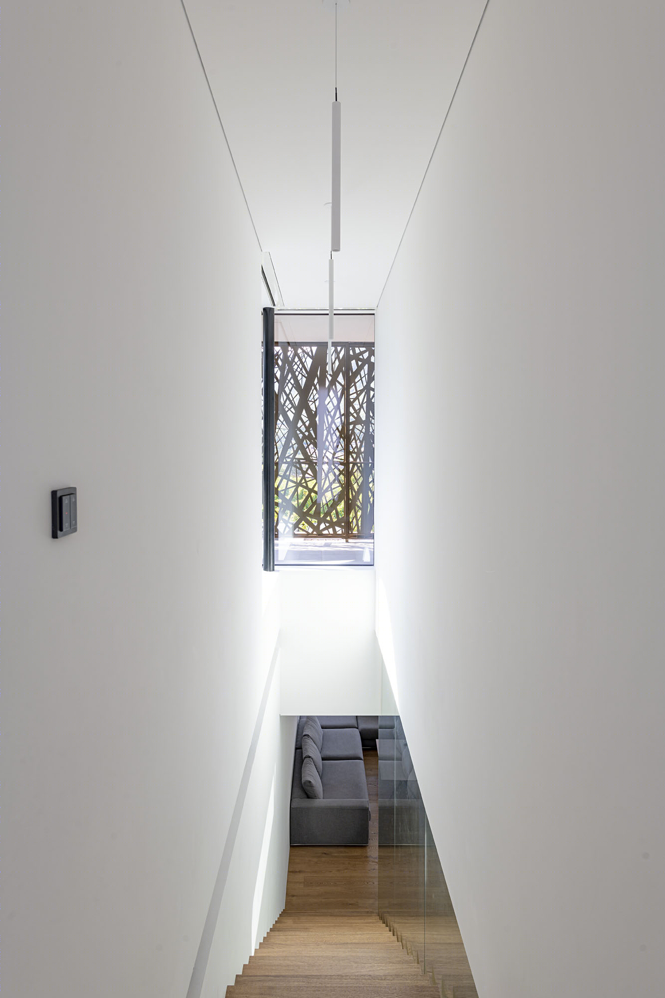 三世代共享家园 · House P2 绿色线性景观别墅丨monovolume architecture + design-13