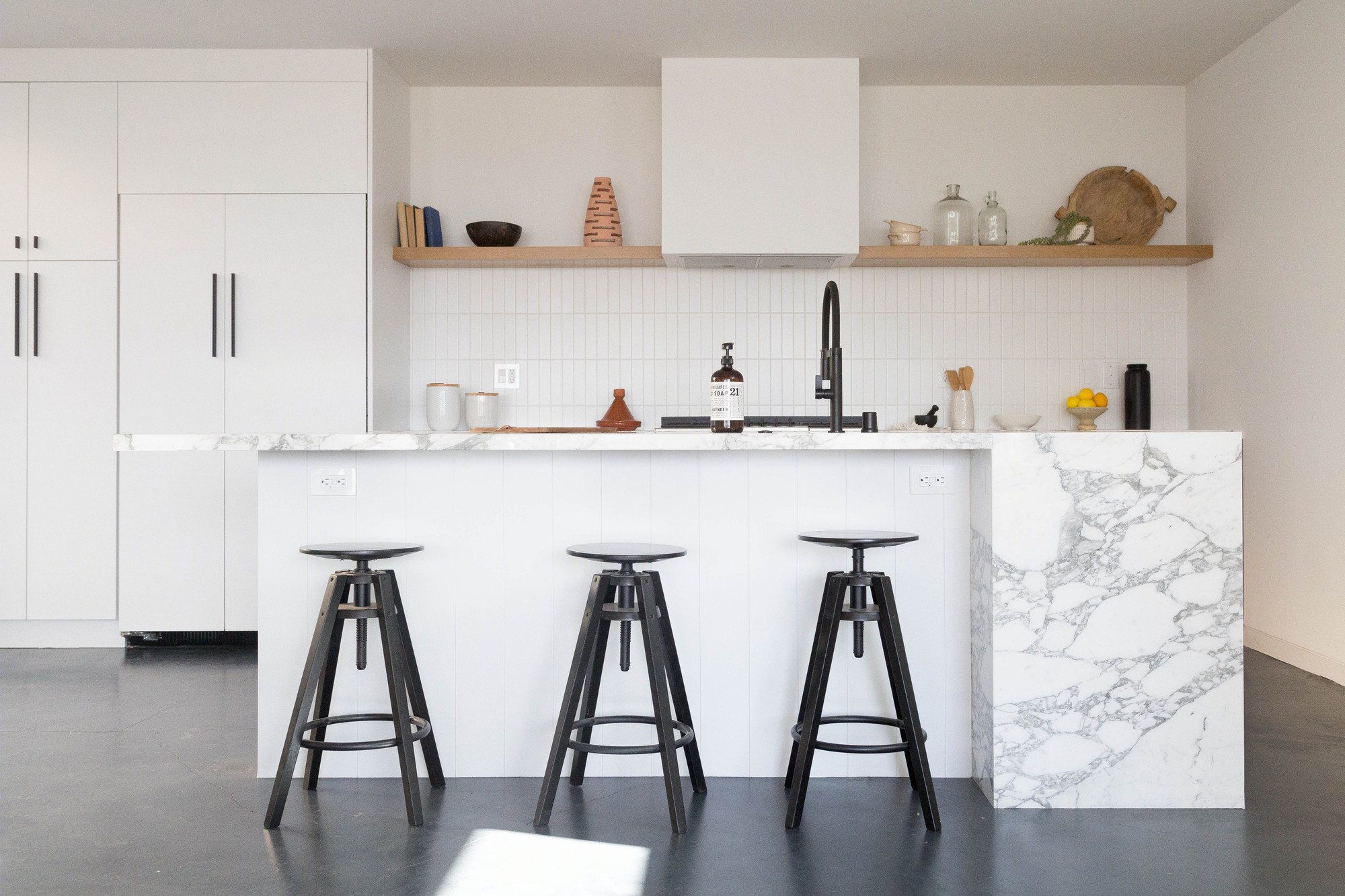 洛杉矶斜坡上的三层阶梯别墅（The Three Step House）-31