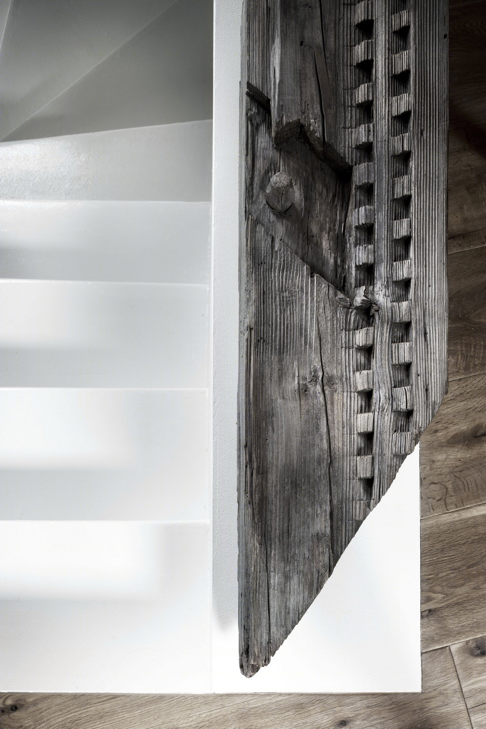 山间公寓 / deamicisarchitetti-10