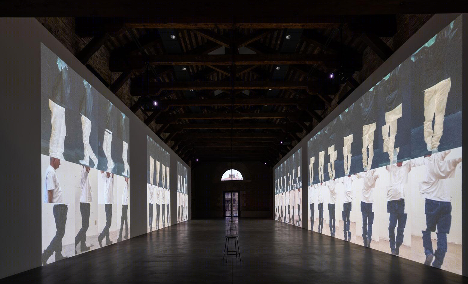 Bruce Nauman | 充满体验的威尼斯大展-2