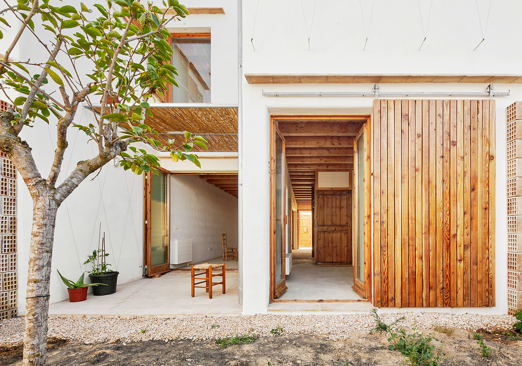 利用本地资源解决可持续方案的西班牙社会保障住房-43