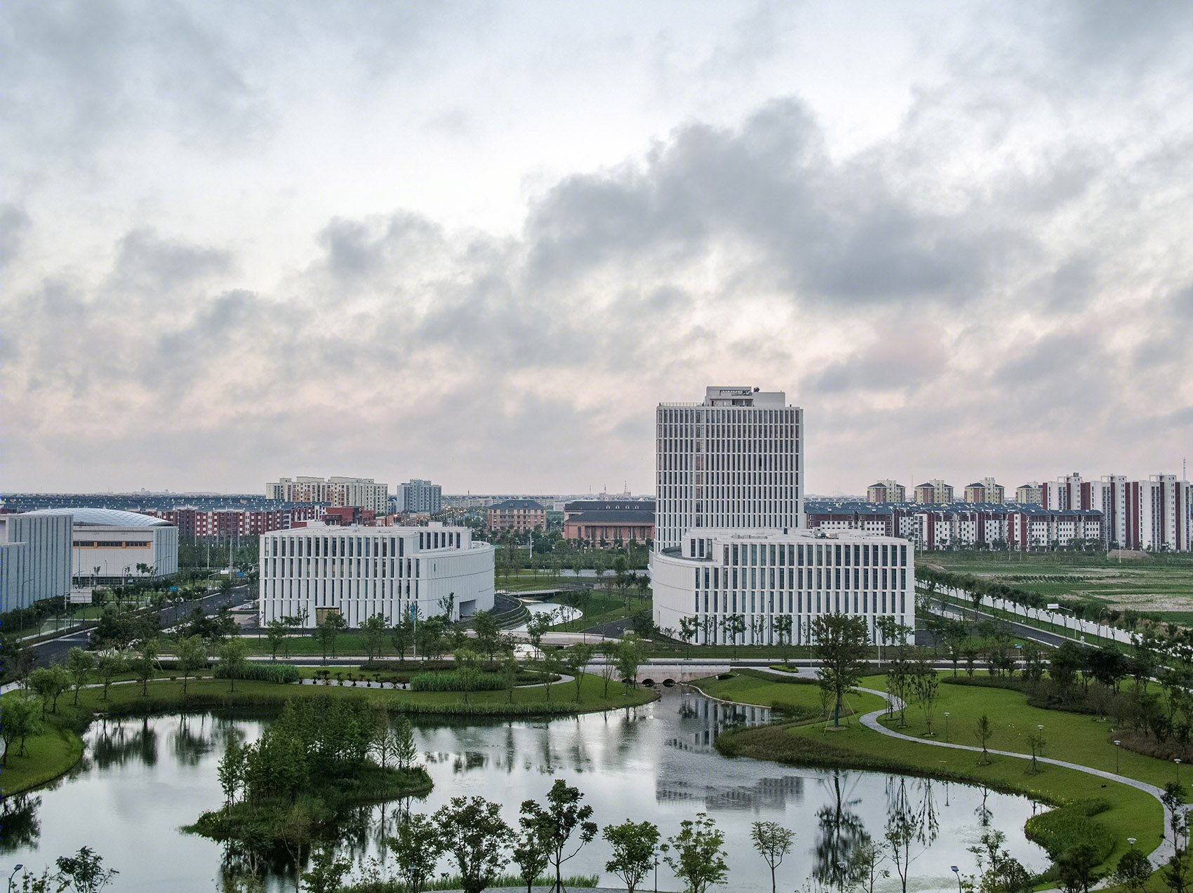 上海崇明体育训练基地一期项目1,2,3号楼丨同济大学建筑设计研究院(集团)有限公司 麟和建筑工作室-13